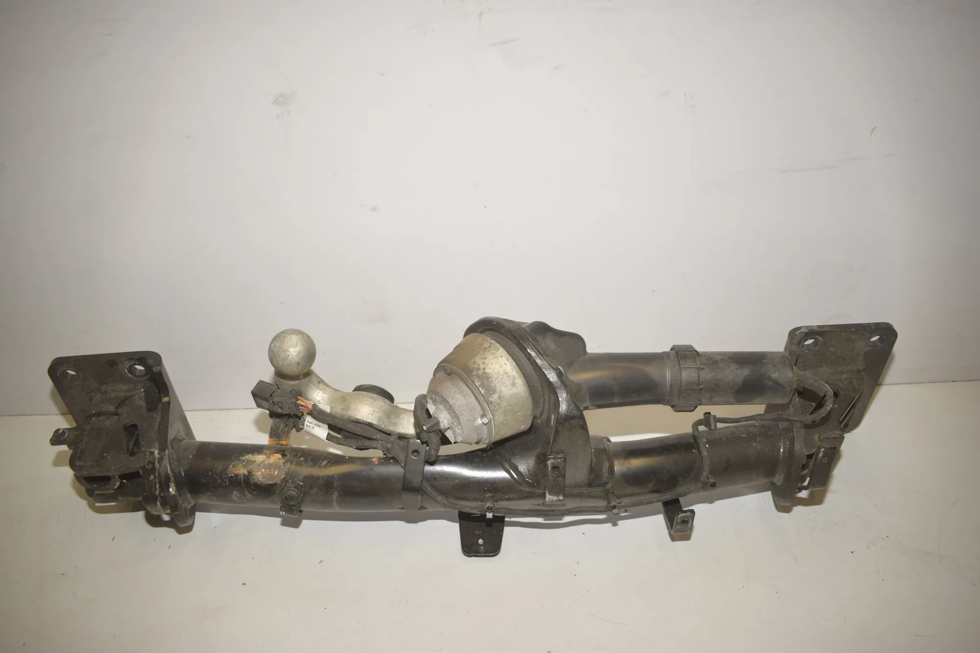 Towbar Kit – OEM 8738183 · BMW iX (I20) BMW iX (I20) xDrive50 2023 – 5