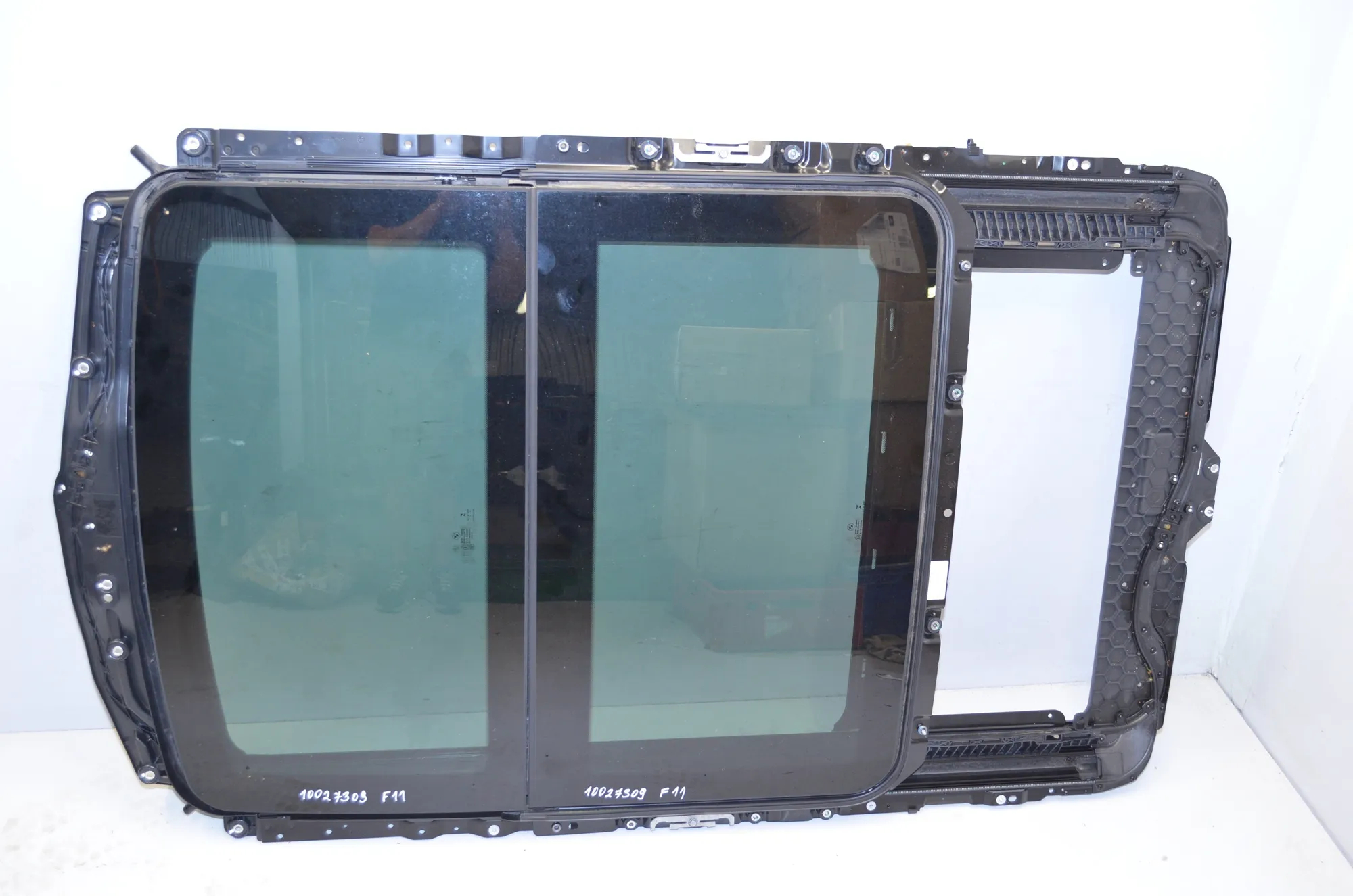Sunroof – OEM 8038192 · BMW 5 Touring (F11) M 550 d xDrive 2014