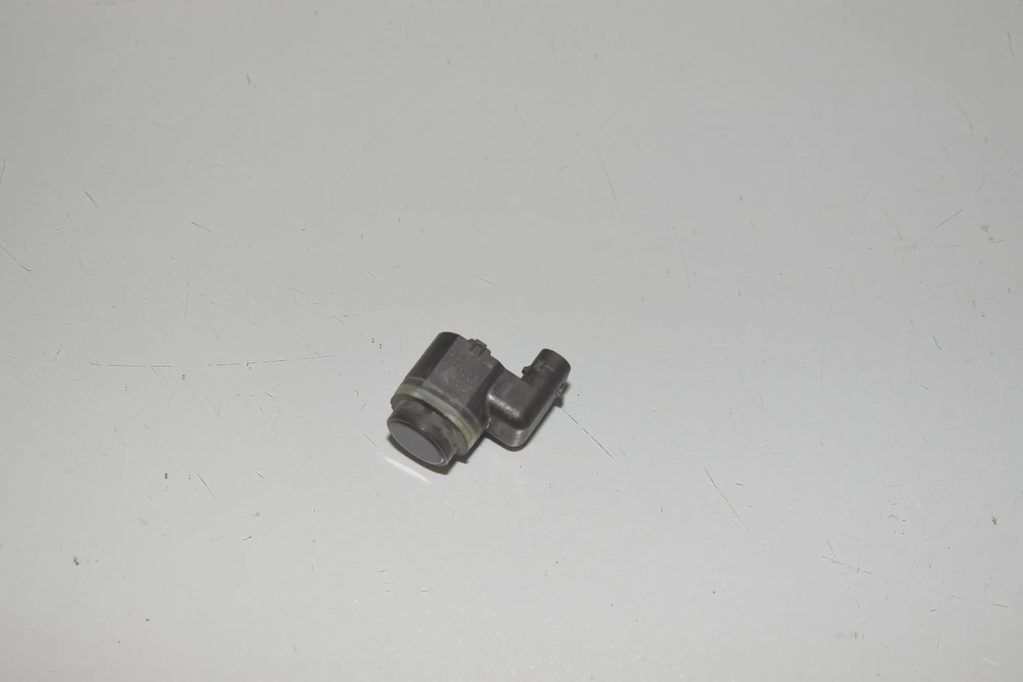 PDC Parking Sensor – OEM 9173106 · BMW 7 (F01, F02) BMW 7 (F01, F02) 730 d 2015 – 2