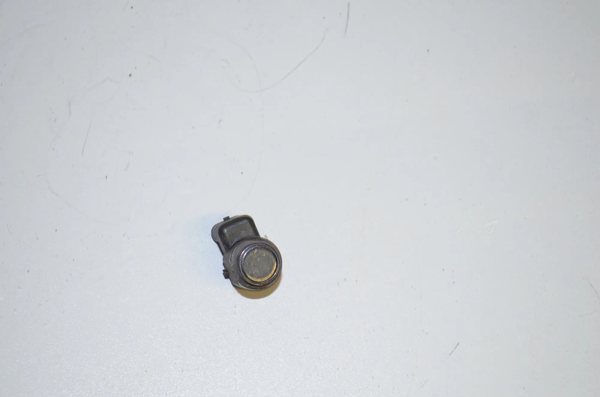 PDC Parking Sensor – OEM 9270497 · BMW 5 (F10) BMW 5 (F10) 535 i 2010