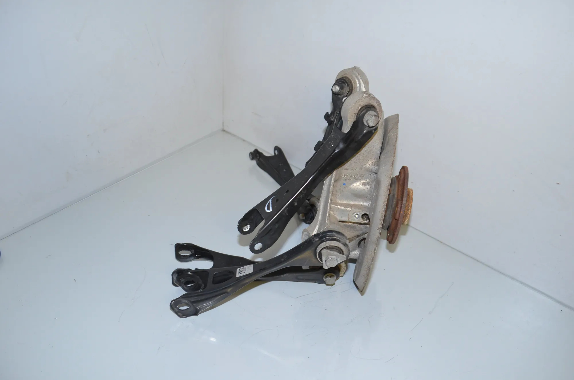 Rear Right Wheel Hub – OEM 33326852162 · BMW i3 (I01) Electric 2019 – 4