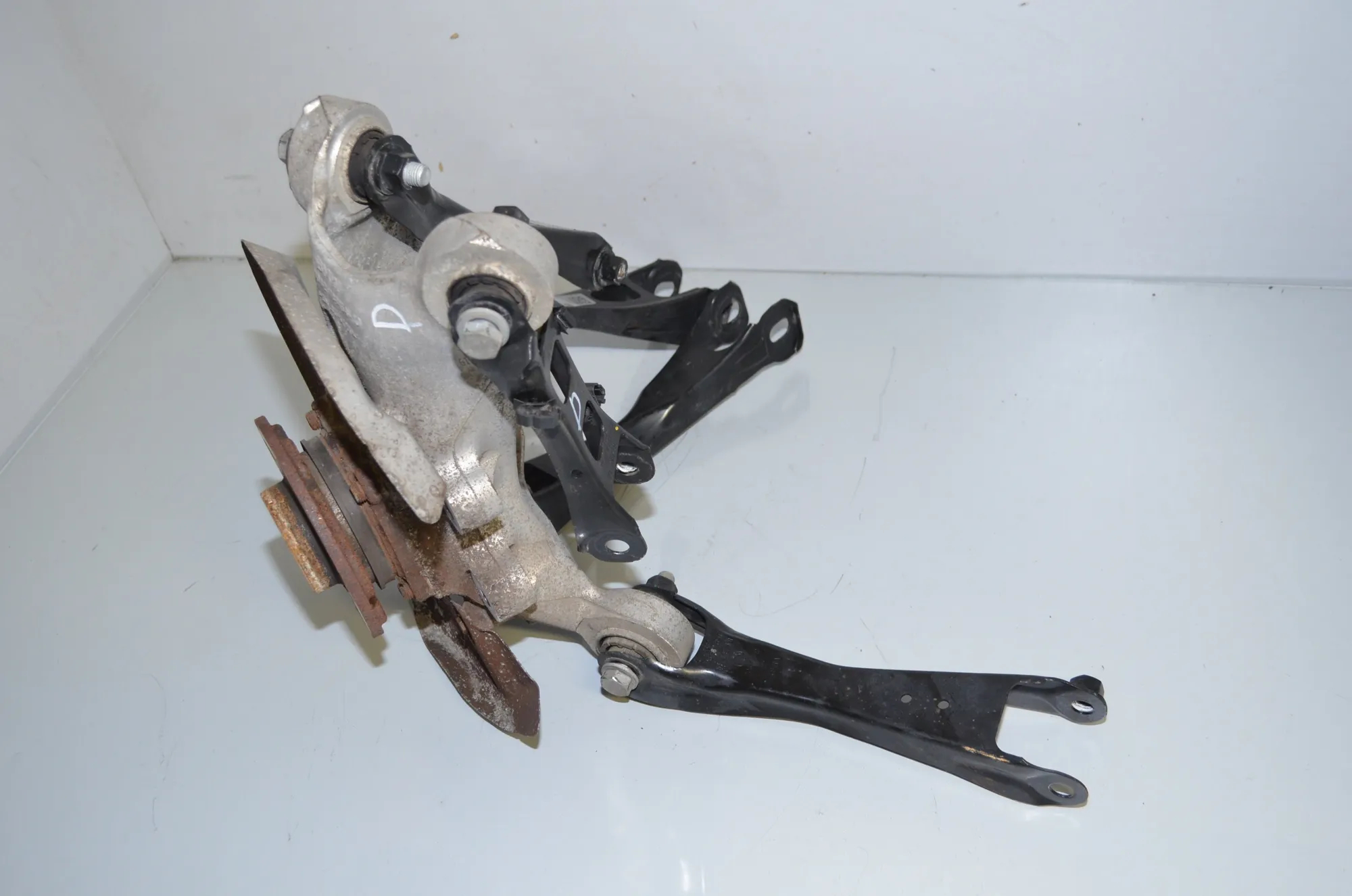 Rear Right Wheel Hub – OEM 33326852162 · BMW i3 (I01) Electric 2019 – 2