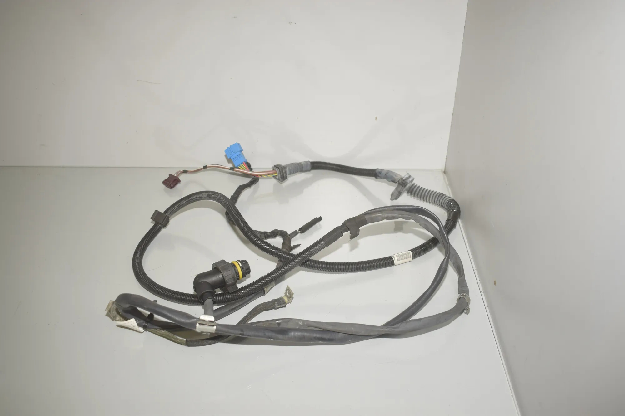 Engine Cable Harness – OEM 7603819 · BMW 5 Touring (F11) 523 i 2011 – 4