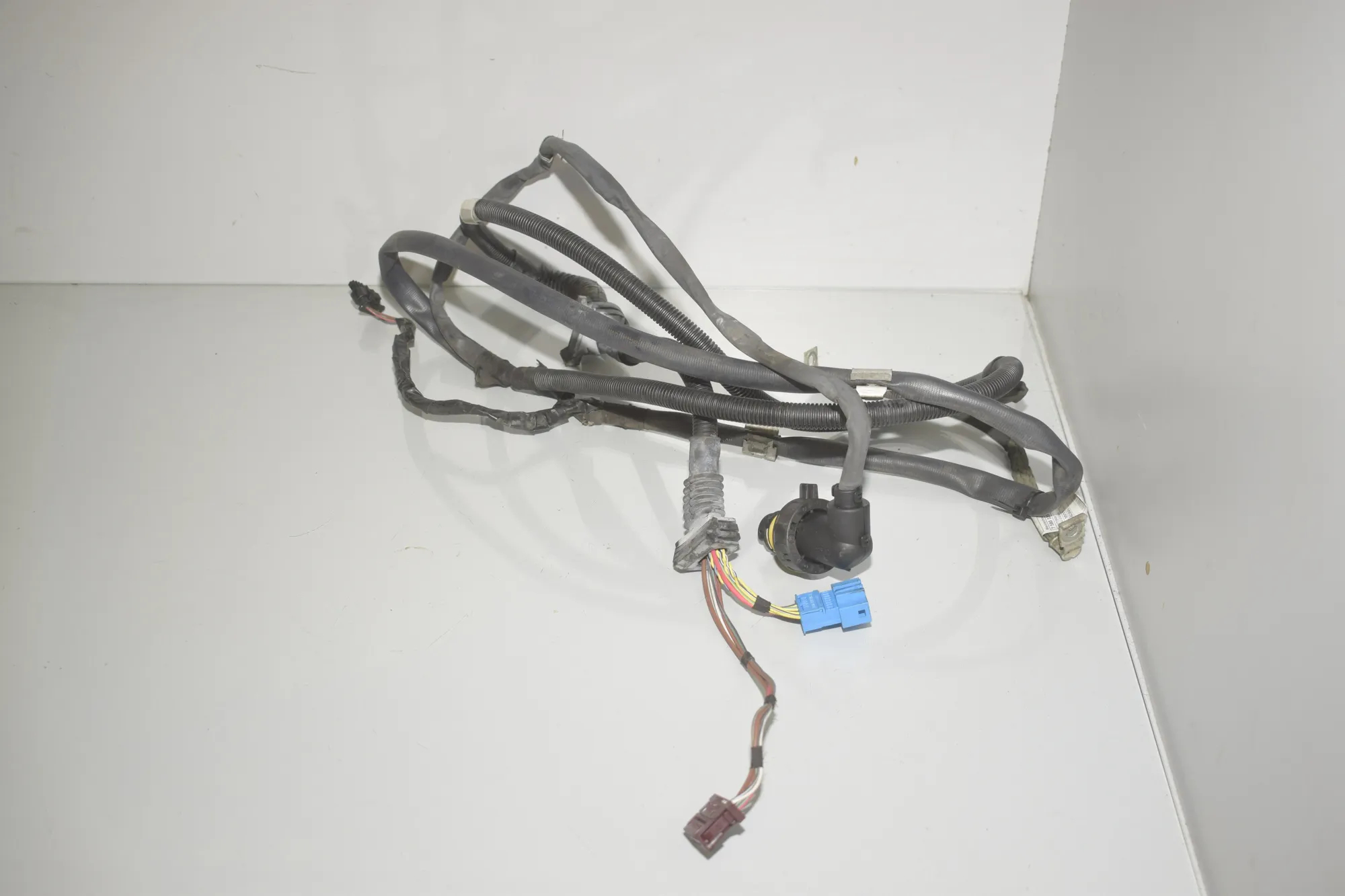 Engine Cable Harness – OEM 7603819 · BMW 5 Touring (F11) 523 i 2011 – 2