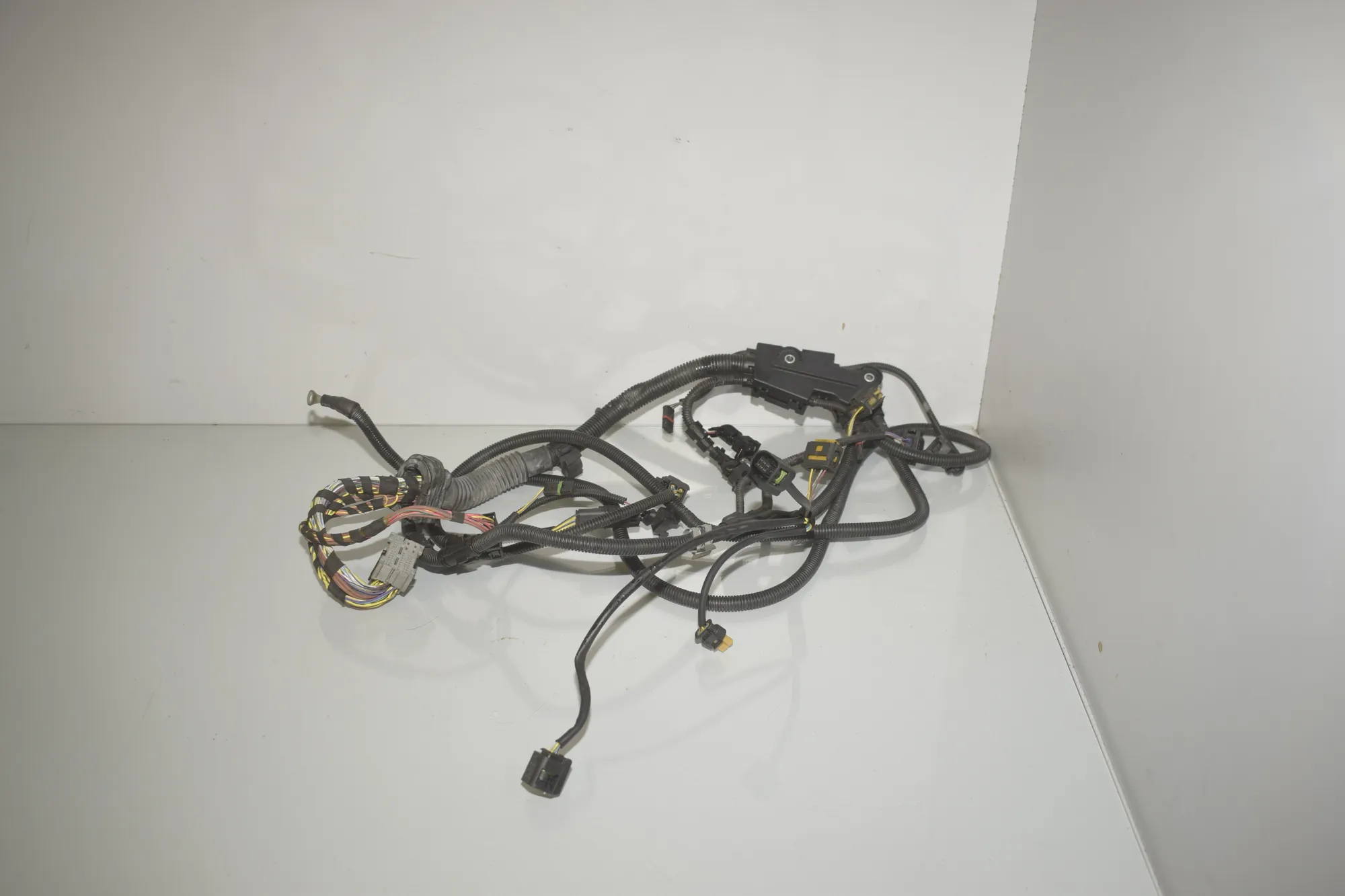 Engine Cable Harness – OEM 7578962 · BMW 5 Touring (F11) 523 i 2011 – 2