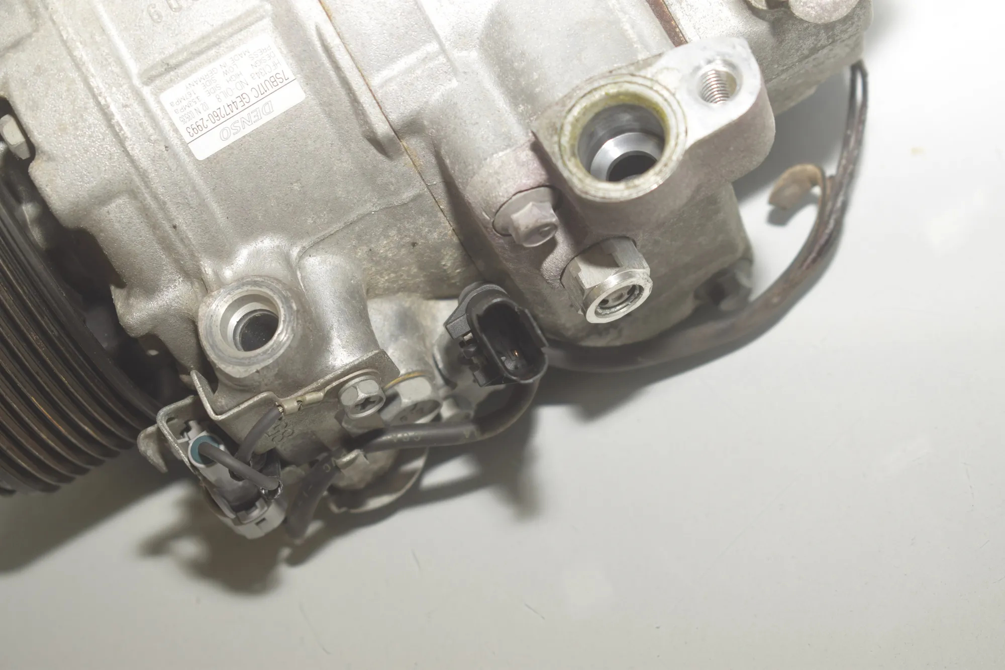 Air Condition A/C Pump – OEM 9165808 · BMW 5 Touring (F11) 523 i 2011 – 3