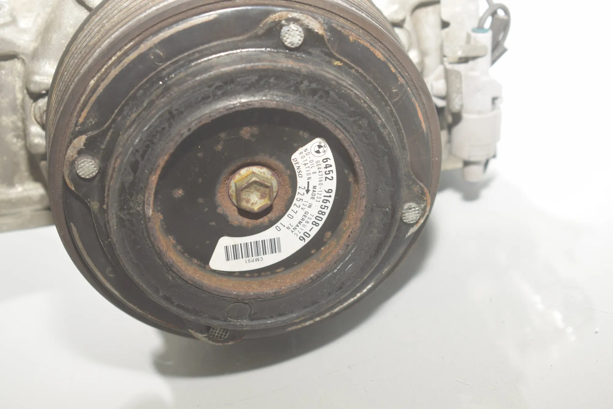 Air Condition A/C Pump – OEM 9165808 · BMW 5 Touring (F11) 523 i 2011 – 5