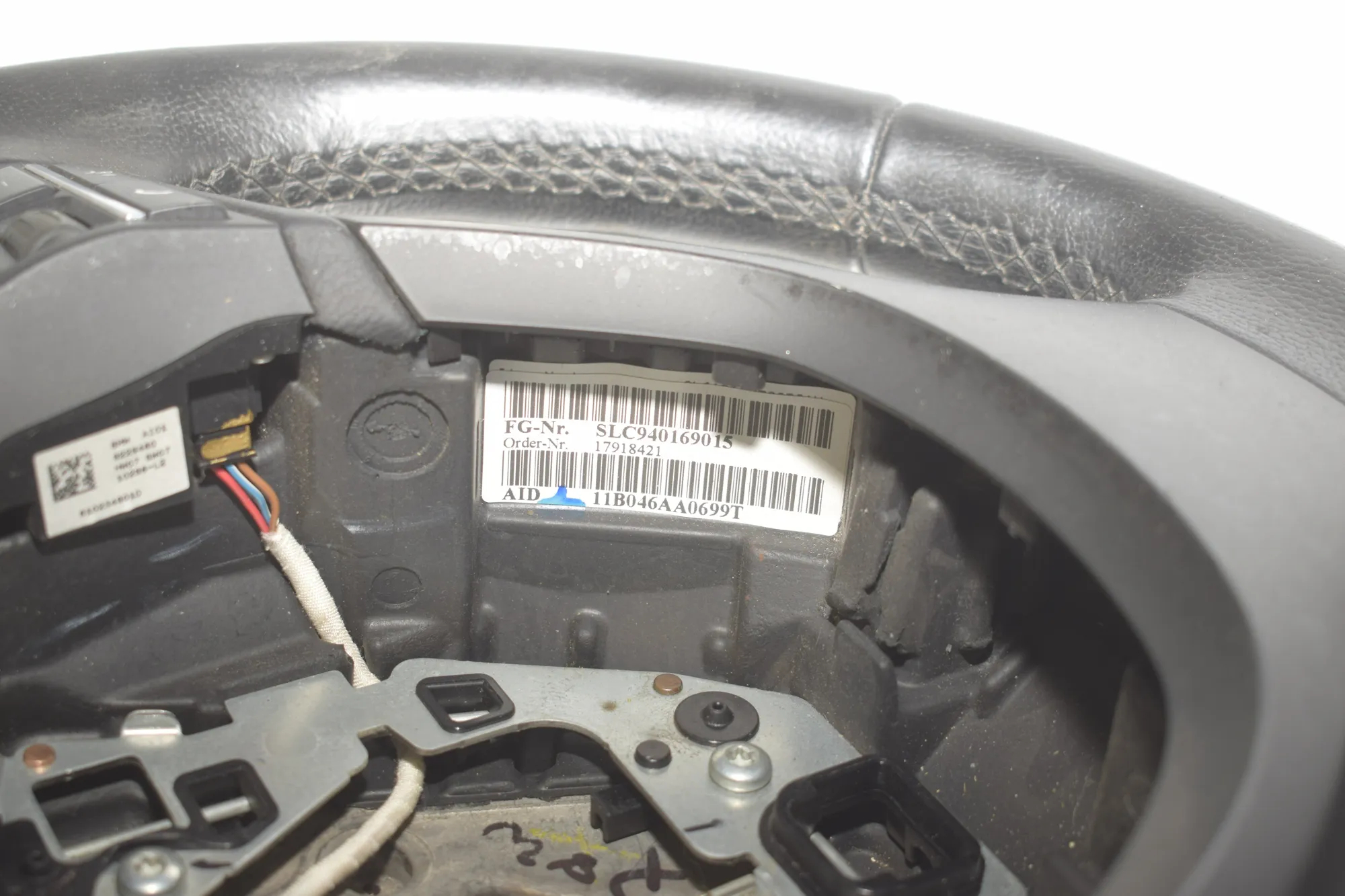 Steering Wheel – OEM 9401690 · BMW 5 Touring (F11) 523 i 2011 – 5