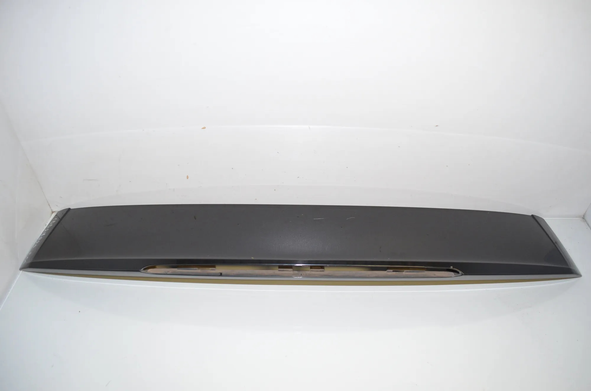 Rear Windshield Spoiler – OEM 7234673 · BMW 5 Touring (F11) 523 i 2011