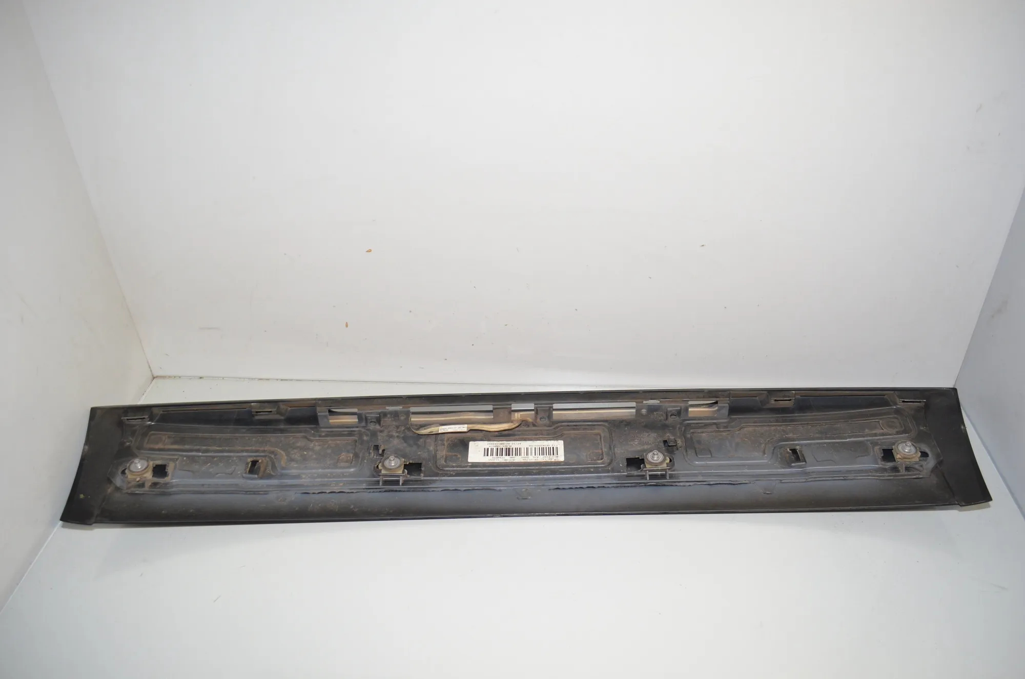 Rear Windshield Spoiler – OEM 7234673 · BMW 5 Touring (F11) 523 i 2011 – 4