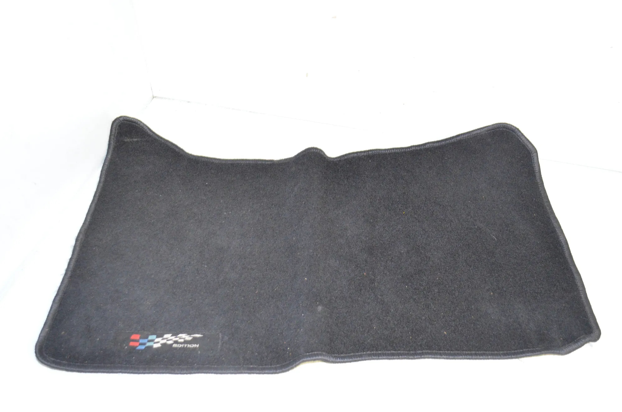 Floor Mat Set – OEM 7220450 · BMW 5 Touring (F11) 530 d xDrive 2011 – 2