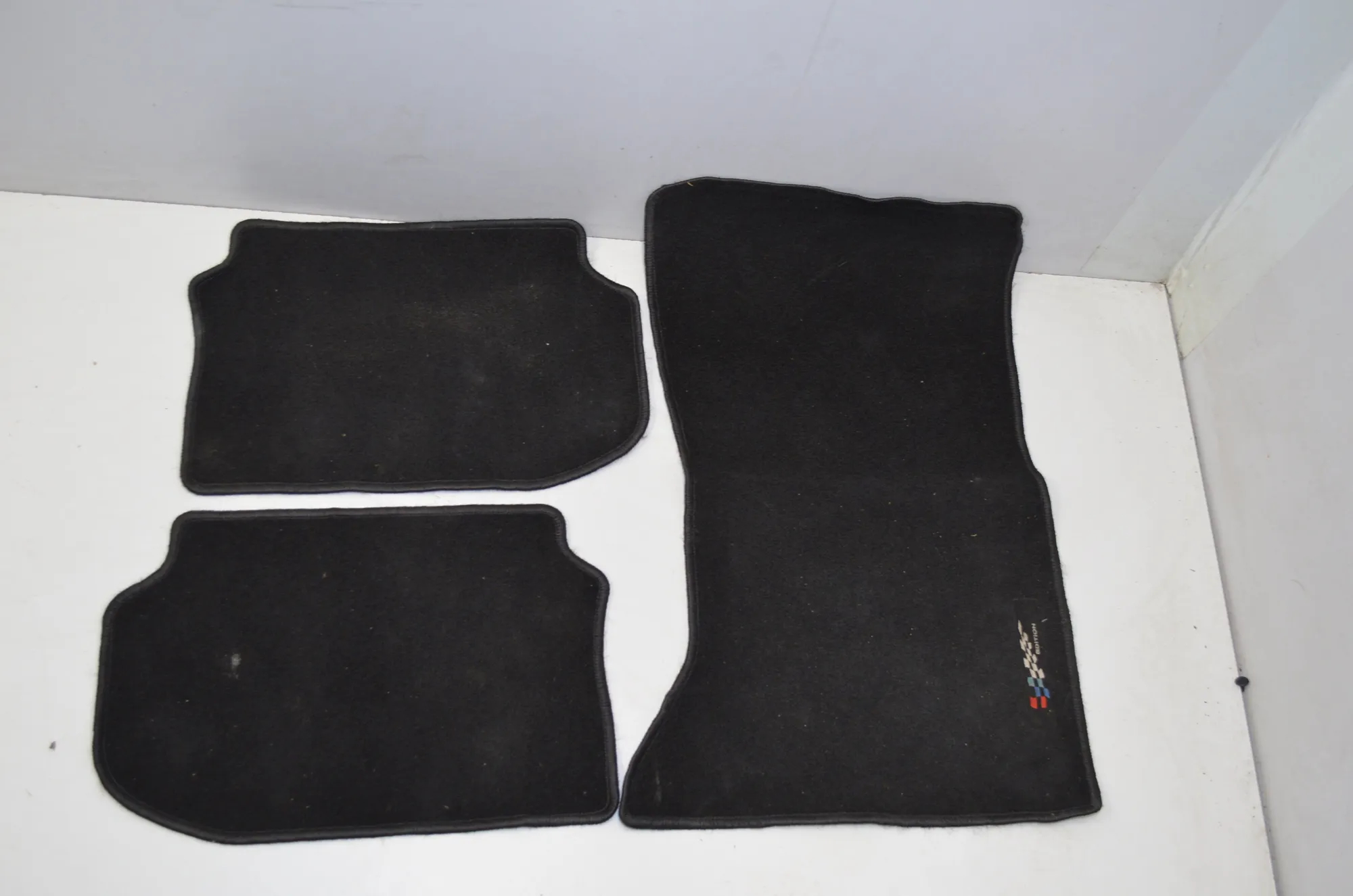Floor Mat Set – OEM 7220450 · BMW 5 Touring (F11) 530 d xDrive 2011