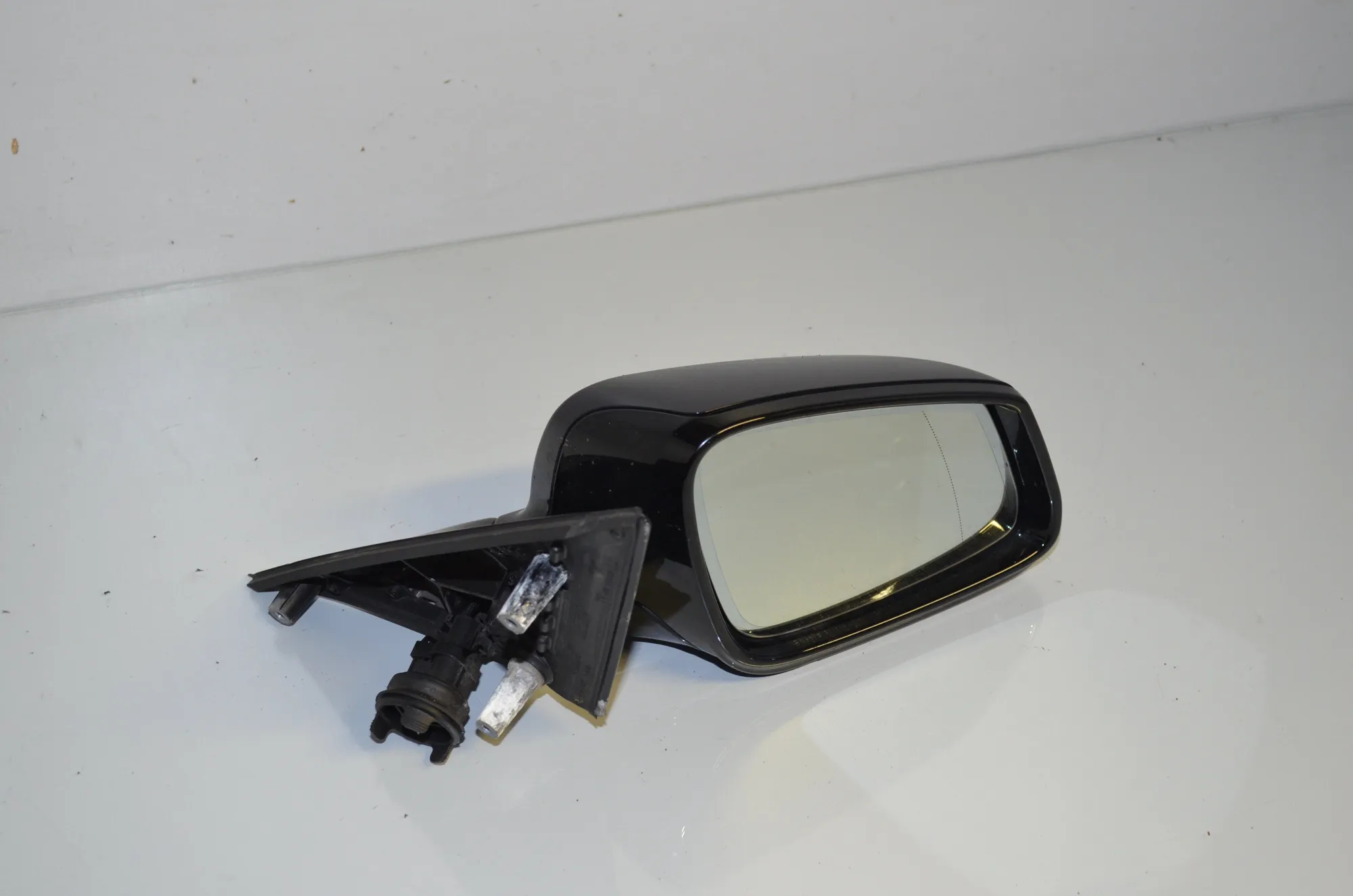 Right Side Wing Mirror – OEM 7283624 · BMW 5 Touring (F11) 530 d xDrive 2011 – 5