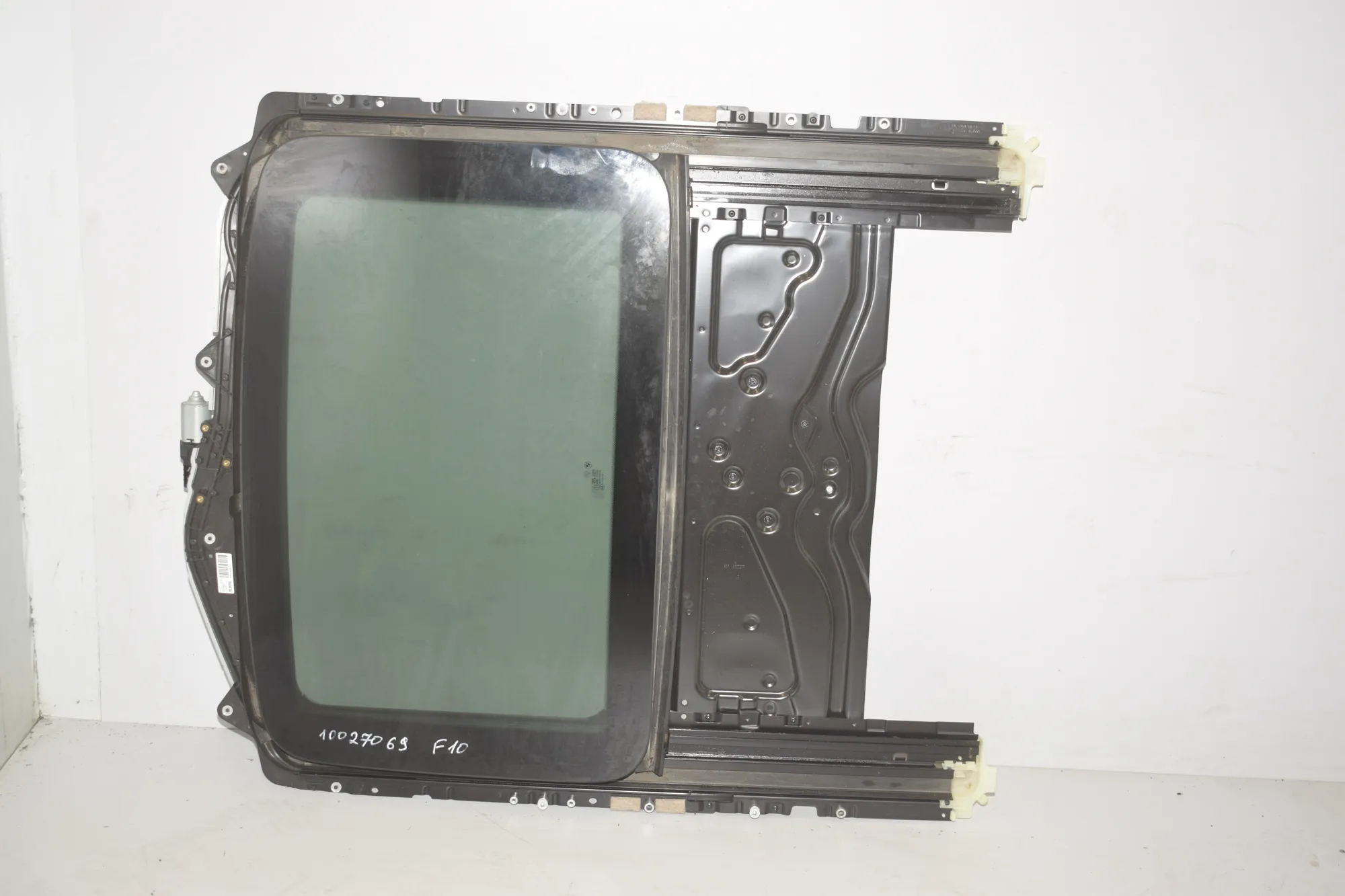 Sunroof – OEM 54107382982 · BMW 5 (F10) 530 d 2012