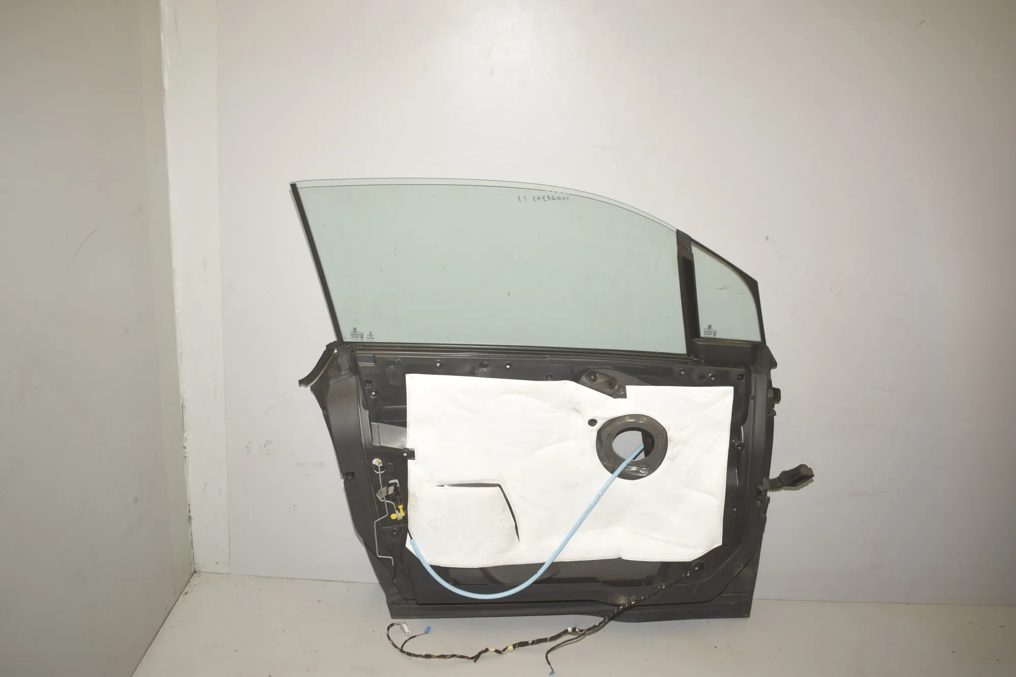 Front Left Door · BMW i3 (I01) Electric 2019 – 3