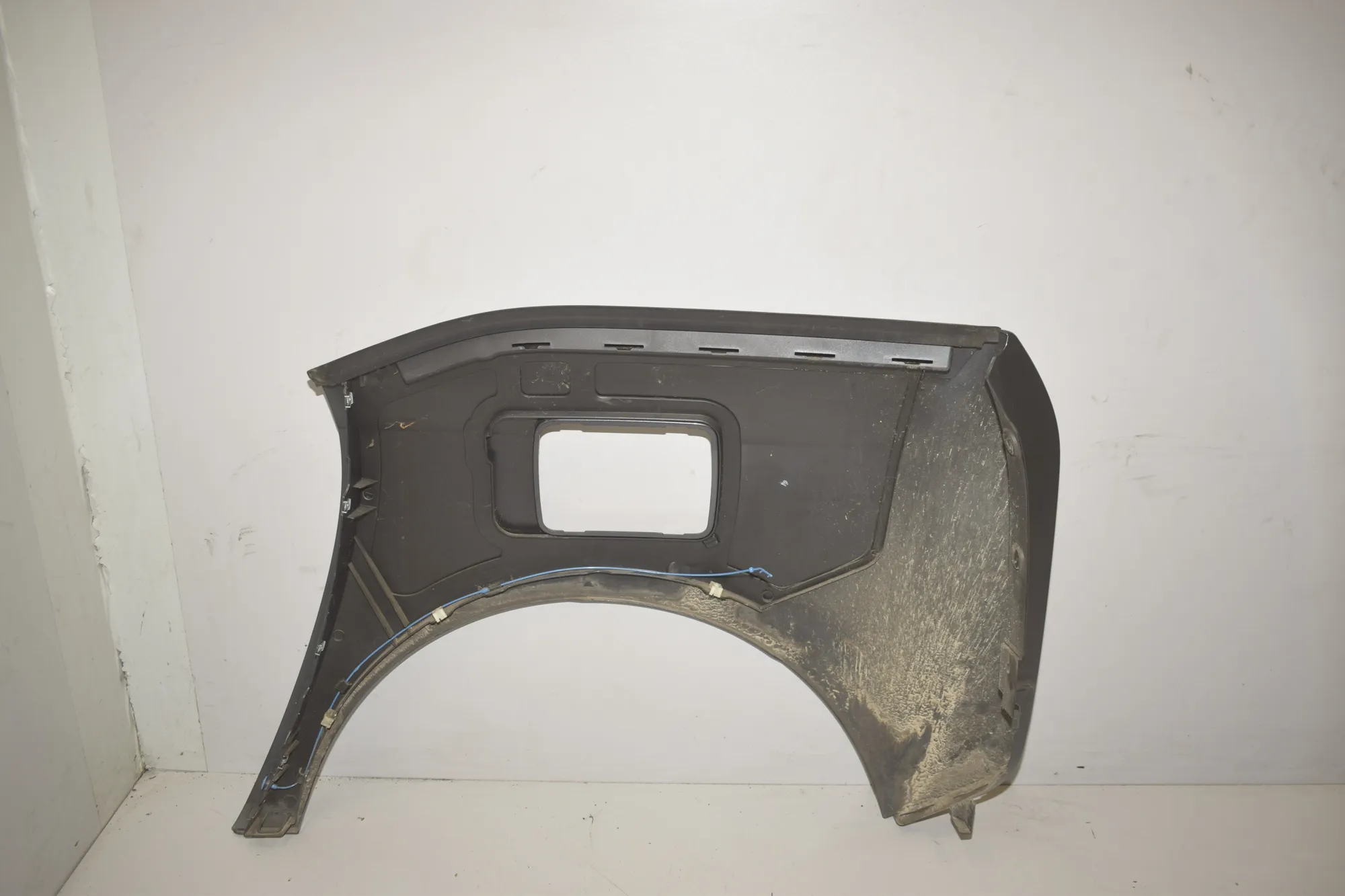 Rear Right Side Wing · BMW i3 (I01) Electric 2019 – 4
