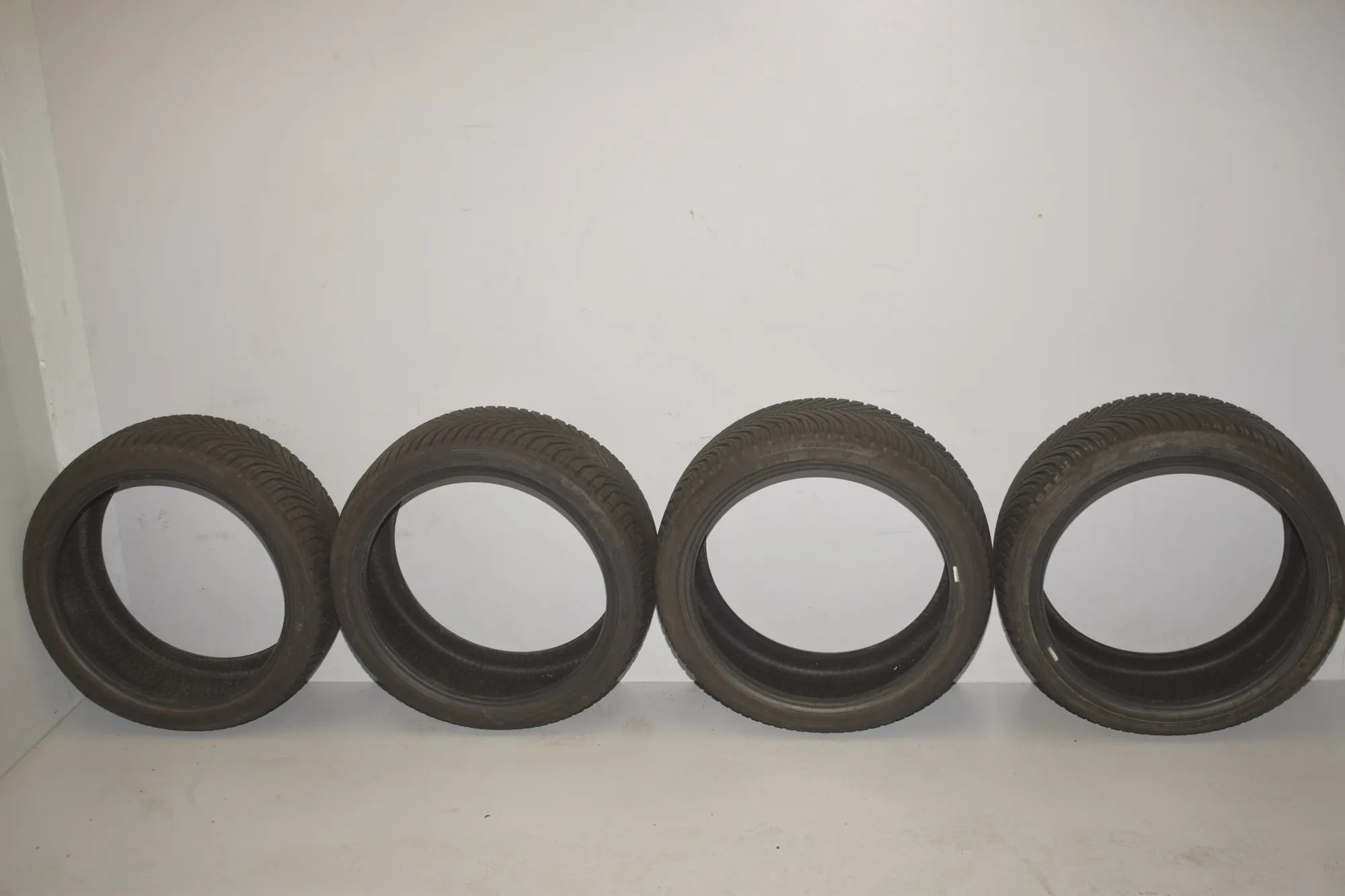 Tyre Kit · BMW 5 (F10) BMW 5 (F10) 518 d 2016