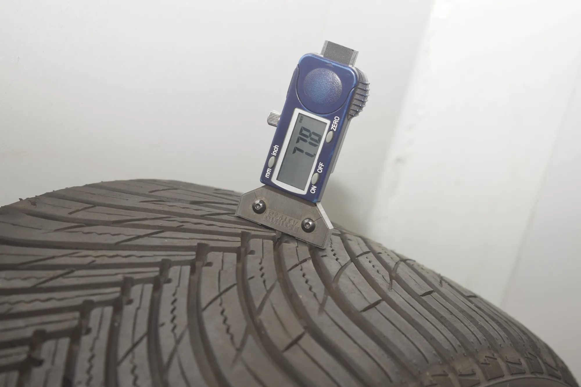 Tyre Kit · BMW 5 (F10) BMW 5 (F10) 518 d 2016 – 15