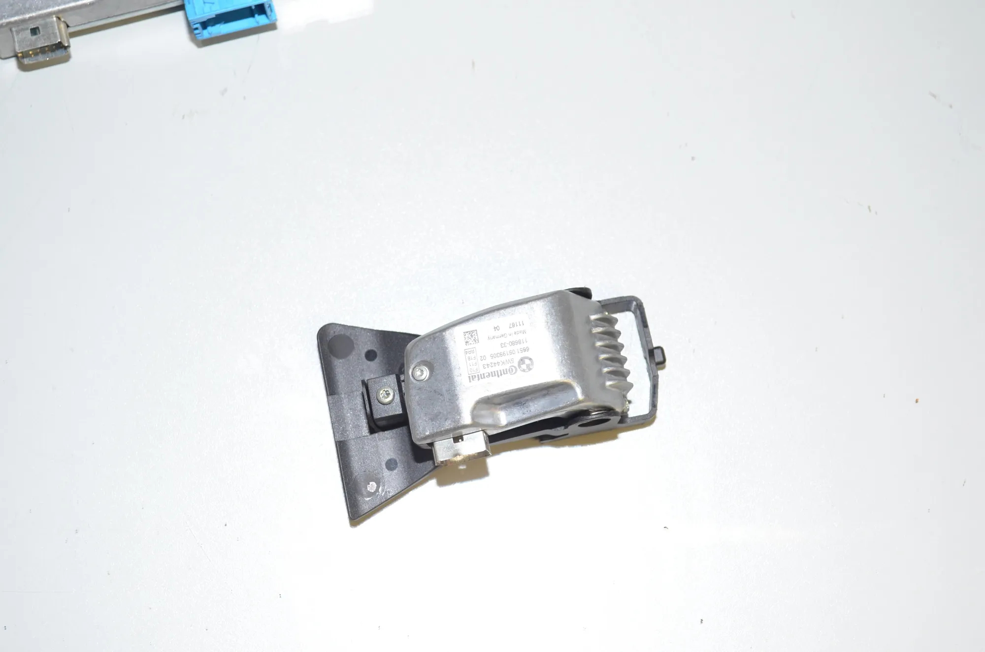 Front Camera – OEM 66519458736 · BMW 5 Touring (F11) 530 d xDrive 2011 – 3