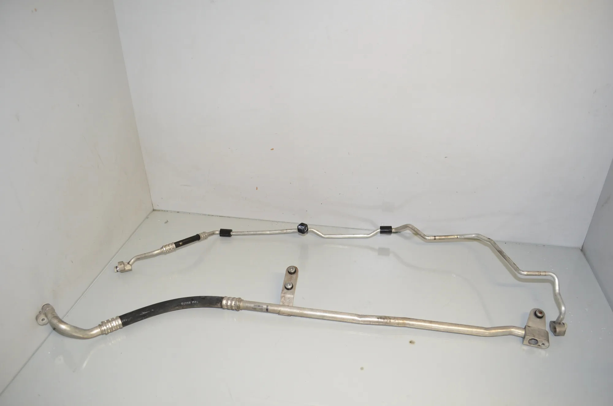A/C Air Con Hose Pipe – OEM 9201927 · BMW 5 Touring (F11) 530 d xDrive 2011 – 2