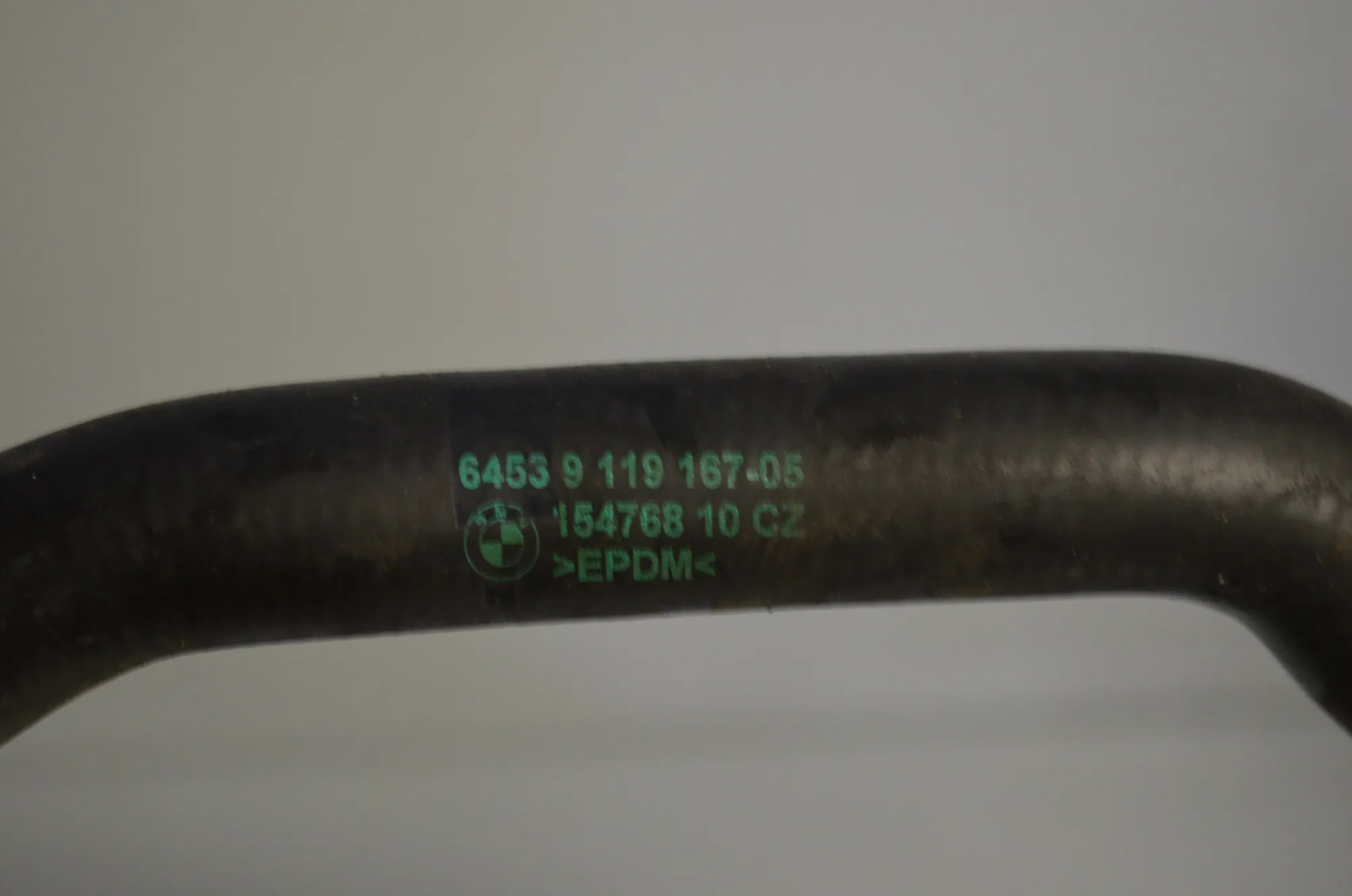 Coolant Hose Pipe – OEM 17127592866 · BMW 5 Touring (F11) 523 i 2011 – 7