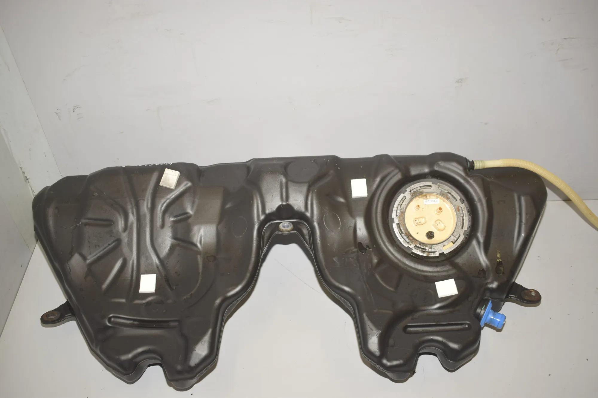 Fuel Tank – OEM 7225002 · BMW 5 Touring (F11) 530 d xDrive 2011