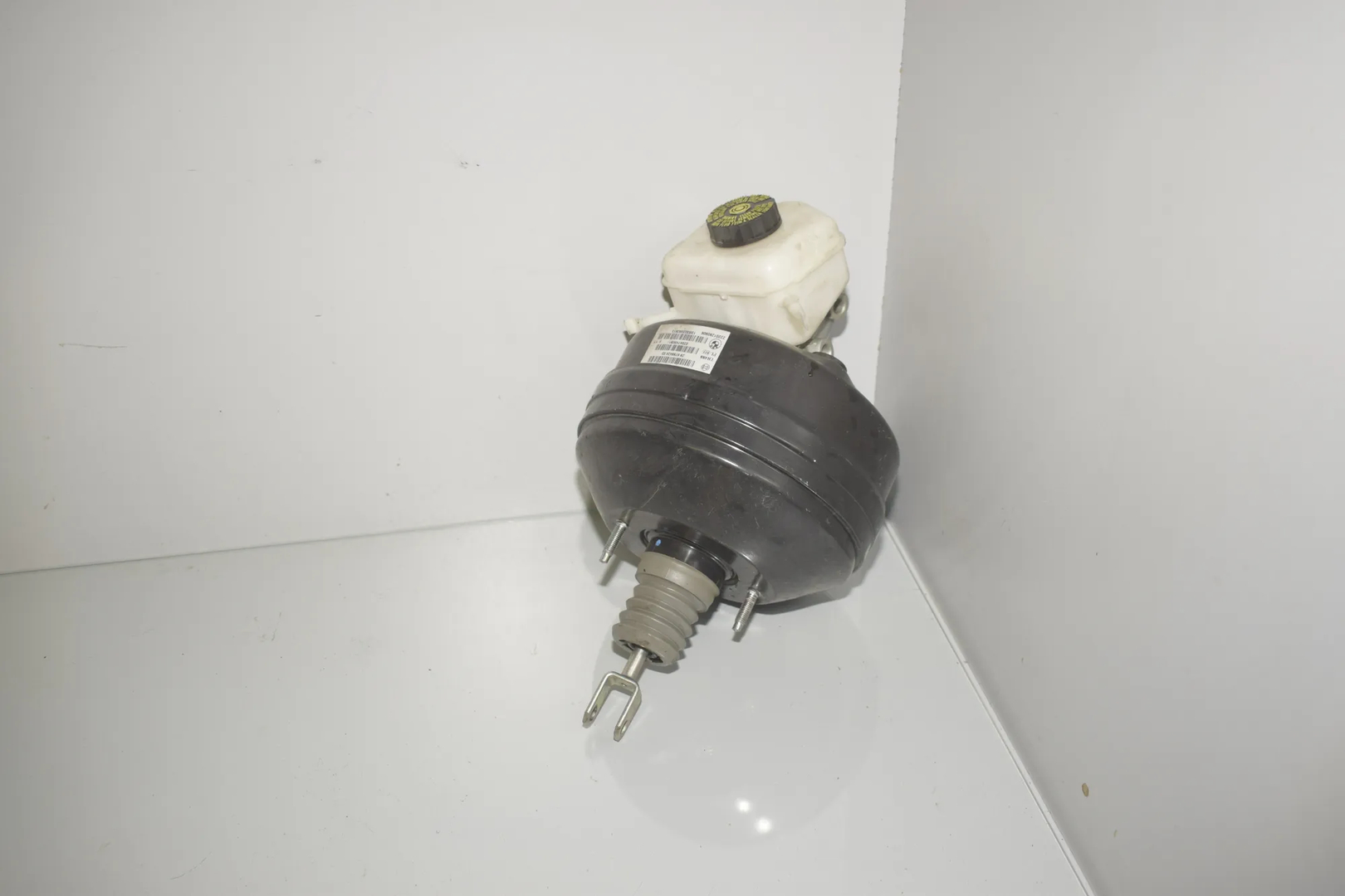 Brake Servo Booster – OEM 6798424 · BMW 3 Touring (F31) 330 d 2013