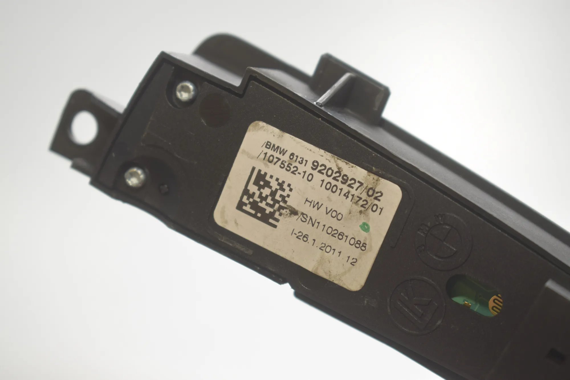 Button Switch Panel – OEM 9202927 · BMW 5 Touring (F11) 523 i 2011 – 5