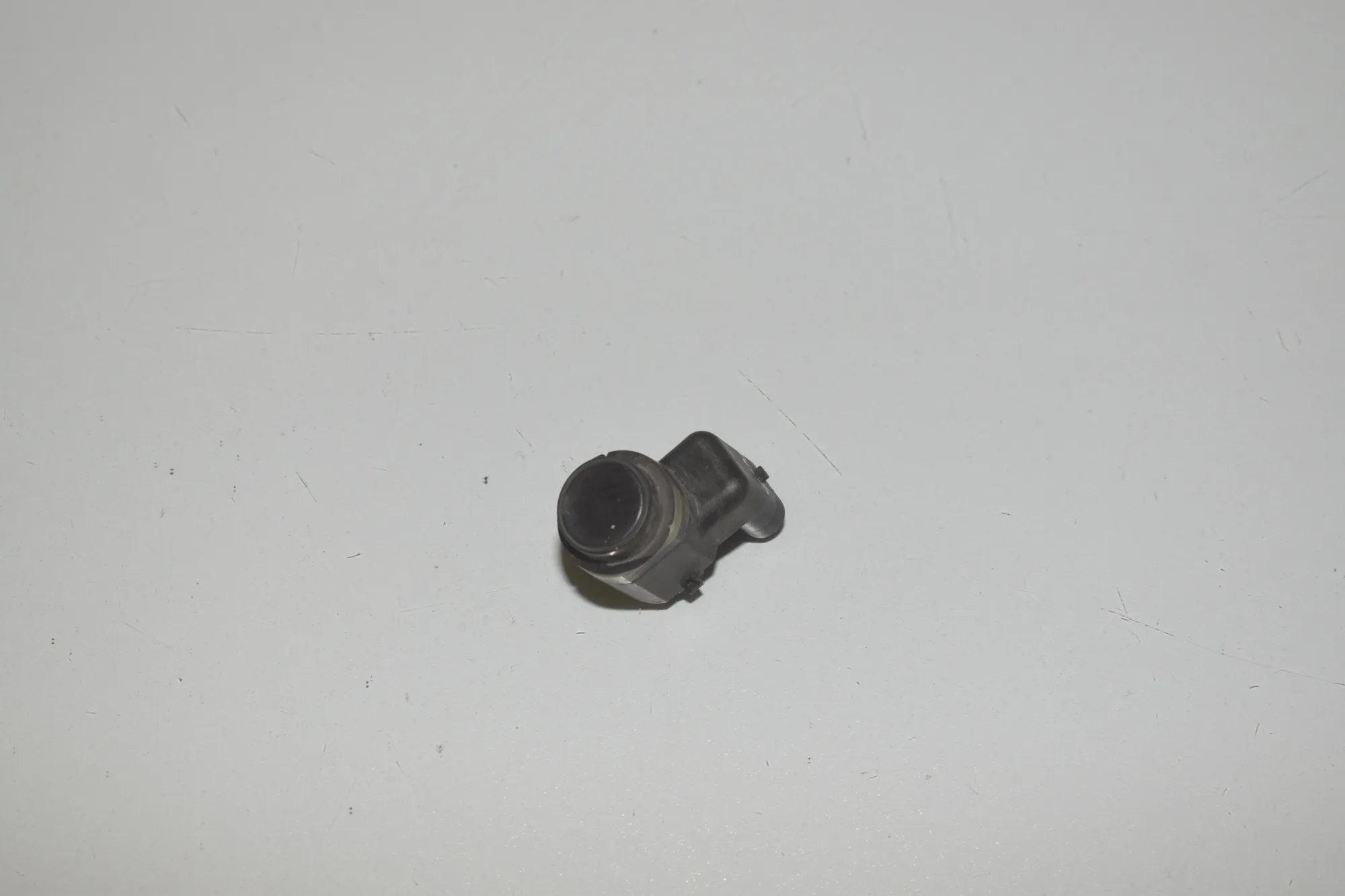 PDC Parking Sensor – OEM 9231281 · BMW 5 Touring (F11) 523 i 2011 – 2