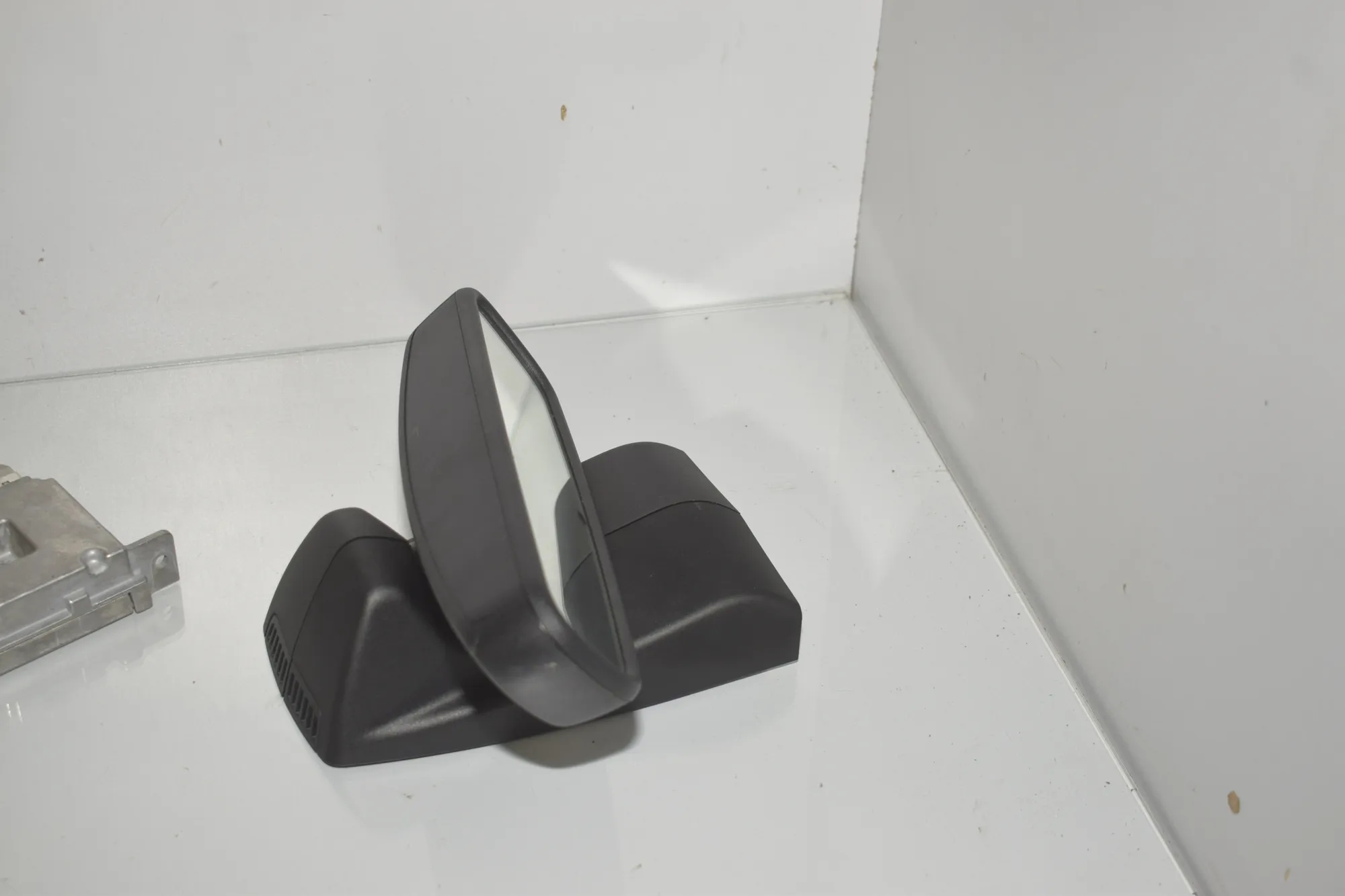 Front Camera – OEM 9309823 · BMW 5 (F10) 530 d 2012 – 4