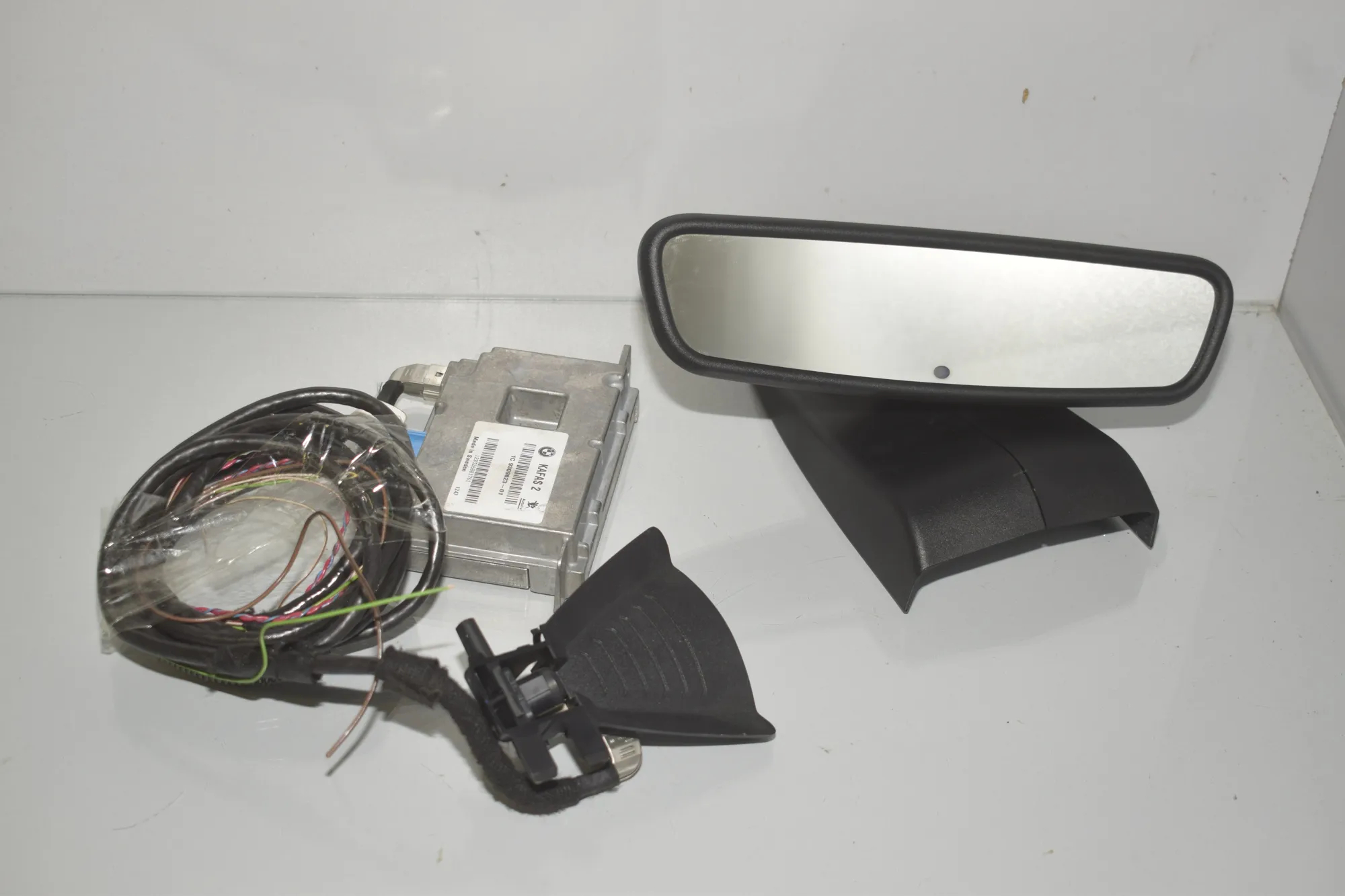 Front Camera – OEM 9309823 · BMW 5 (F10) 530 d 2012 – 3