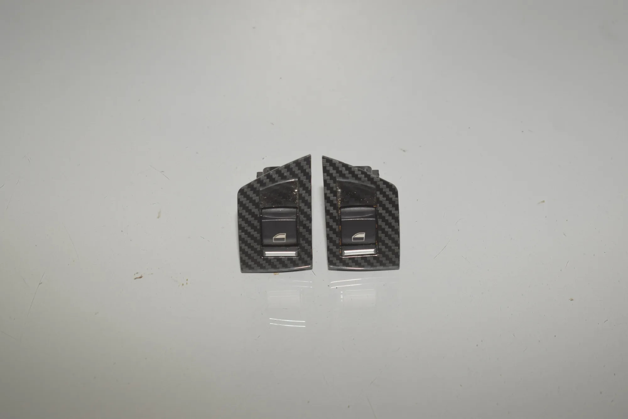 Front Right Door Window Switch – OEM 9241949 · BMW 5 (F10) 530 d 2012