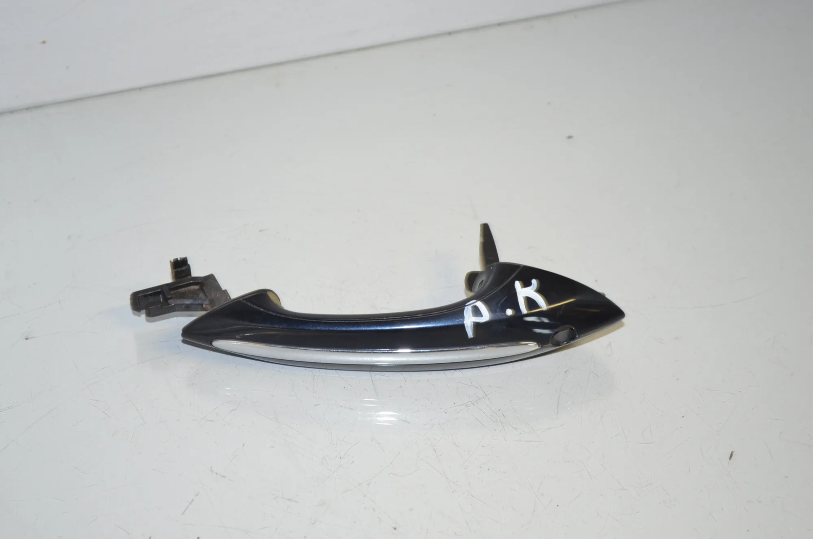 Front Left Door Exterior Handle – OEM 7249975 · BMW 5 (F10) 530 d 2012