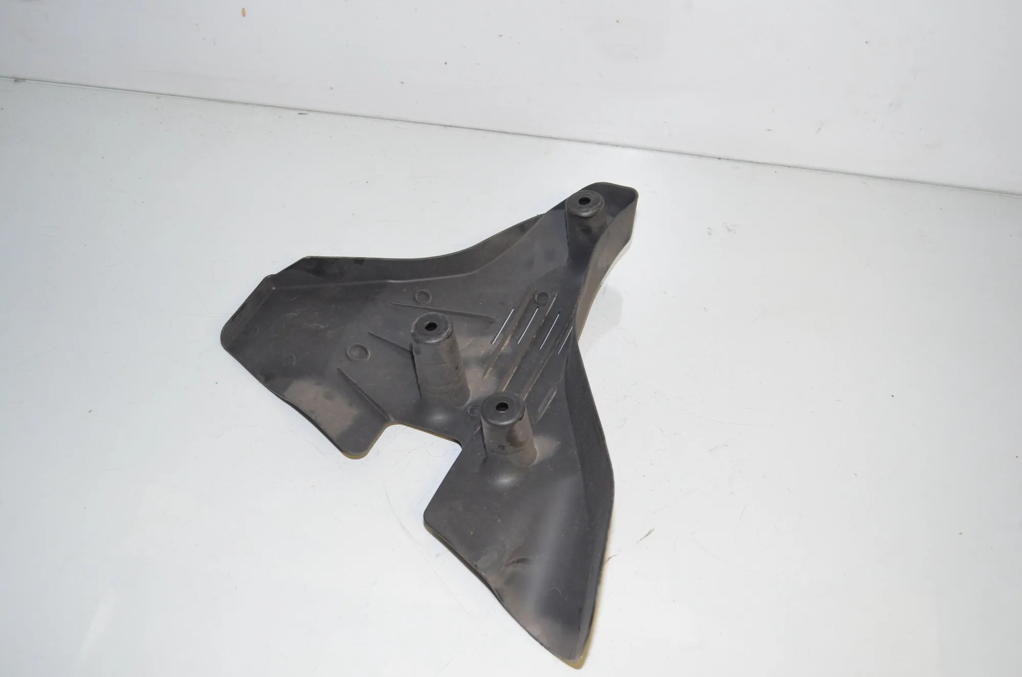 Other Underbody Cover – OEM 6898056 · BMW 1 (F40) (2019 - -) (F40)118d 2021 – 4