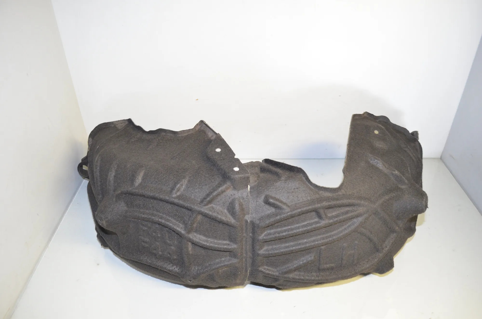 Rear Left Arch Liner – OEM 7440179 · BMW 1 (F40) (2019 - -) (F40)118d 2021 – 2