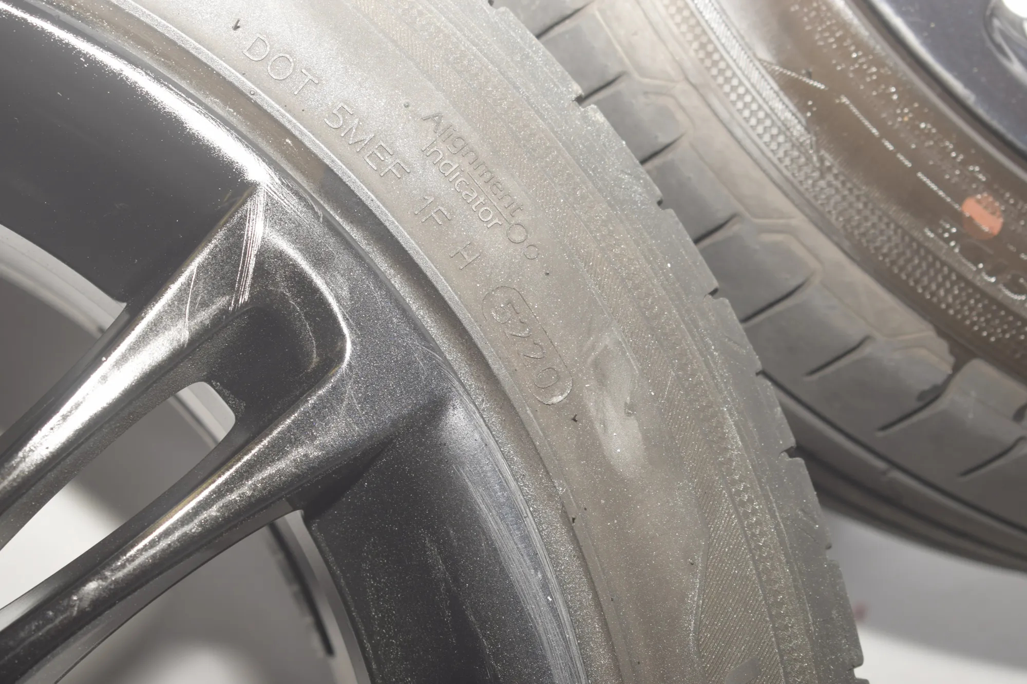 Alloy Wheel Set – OEM 7842650 · BMW 5 Touring (F11) 530 d xDrive 2011 – 11