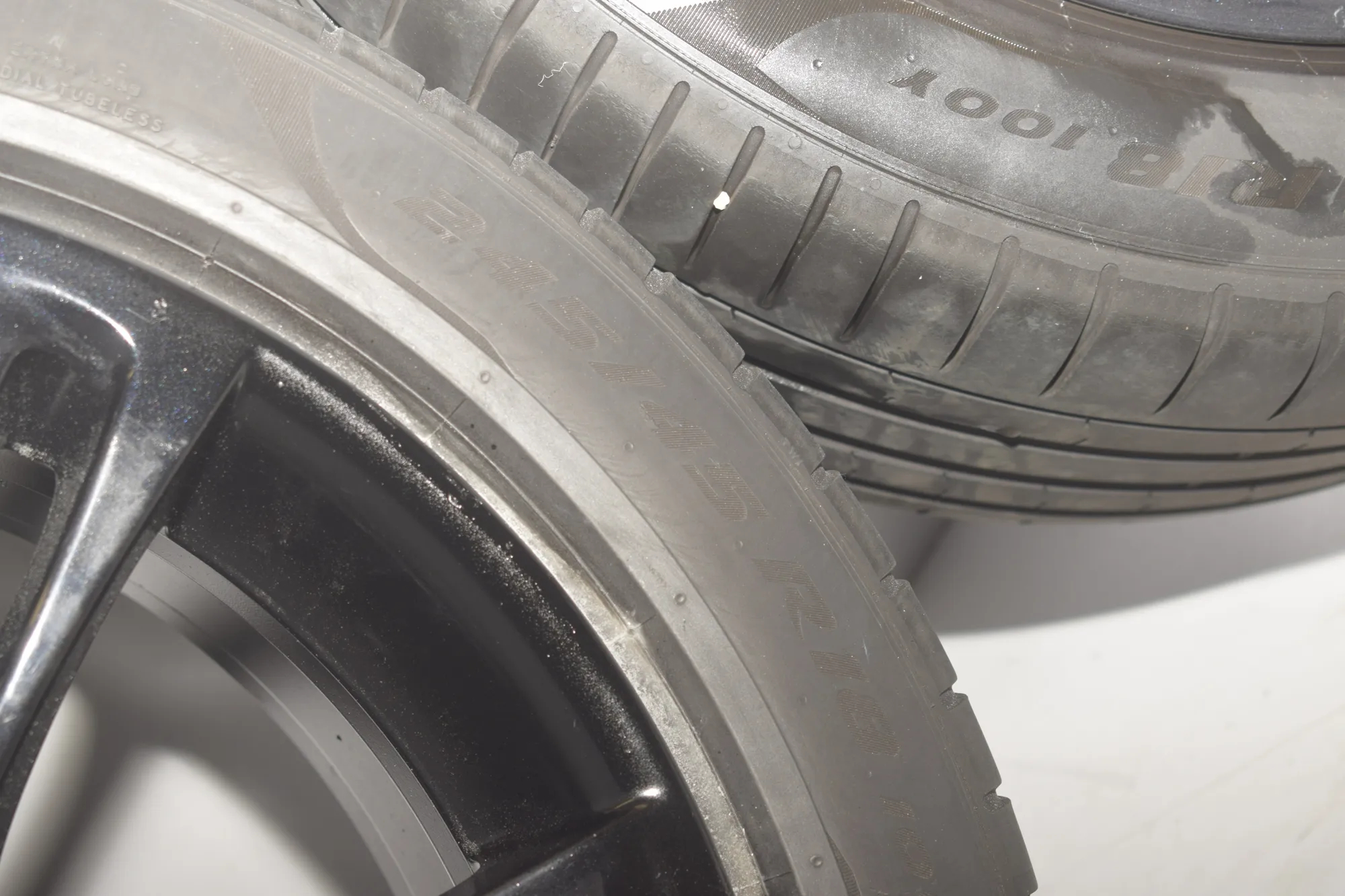 Alloy Wheel Set – OEM 7842650 · BMW 5 Touring (F11) 530 d xDrive 2011 – 8