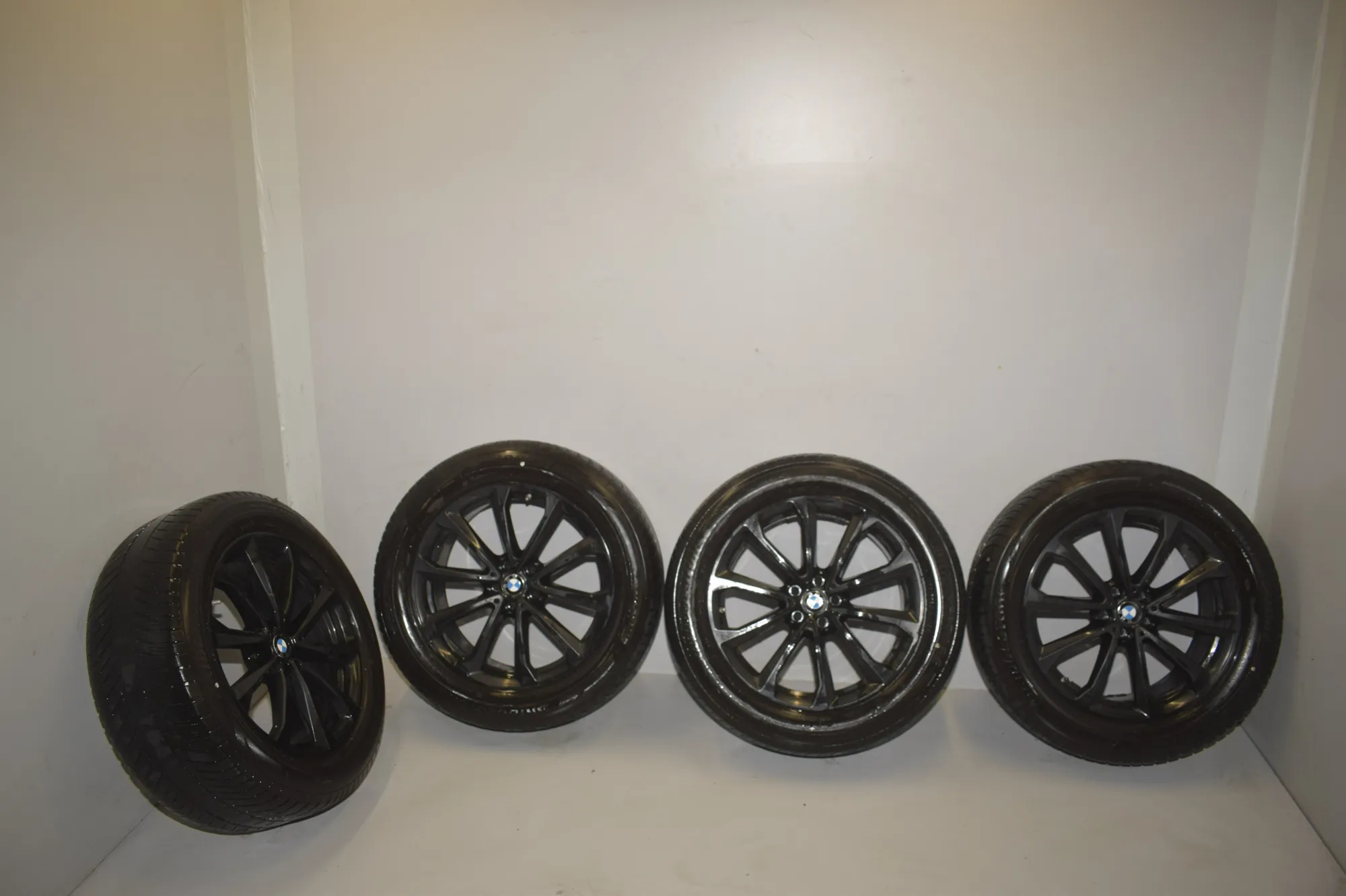 Alloy Wheel Set – OEM 6880688 · BMW X7 (G07) BMW X7 (G07) xDrive 30 d 2020 – 7