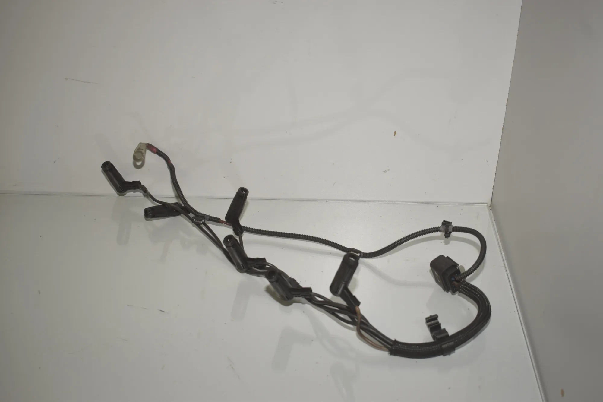 Glow Plug Wires – OEM 7823743 · BMW 5 Touring (F11) 530 d xDrive 2011