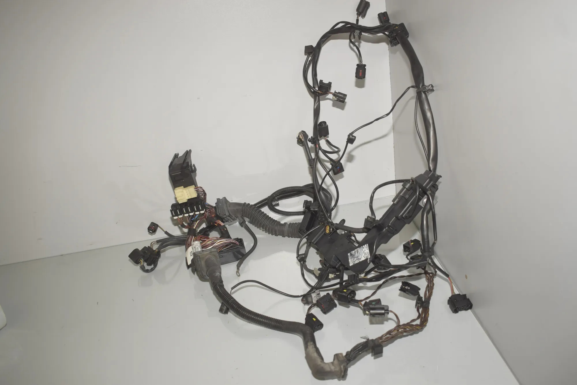 Engine Cable Harness – OEM 7550204 · BMW 5 Touring (F11) 530 d xDrive 2011 – 2