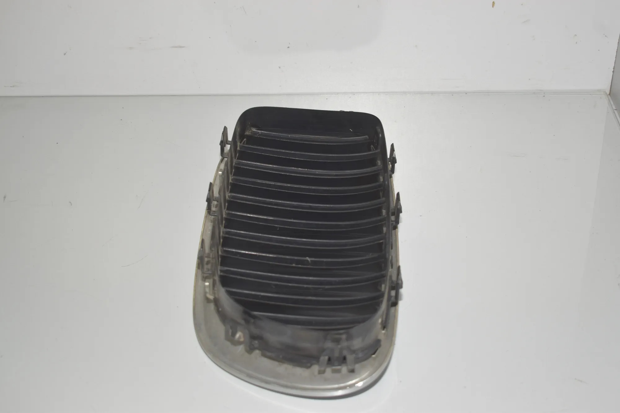 Grilles – OEM 7200728 · BMW 5 (F10) 530 d xDrive 2011 – 4