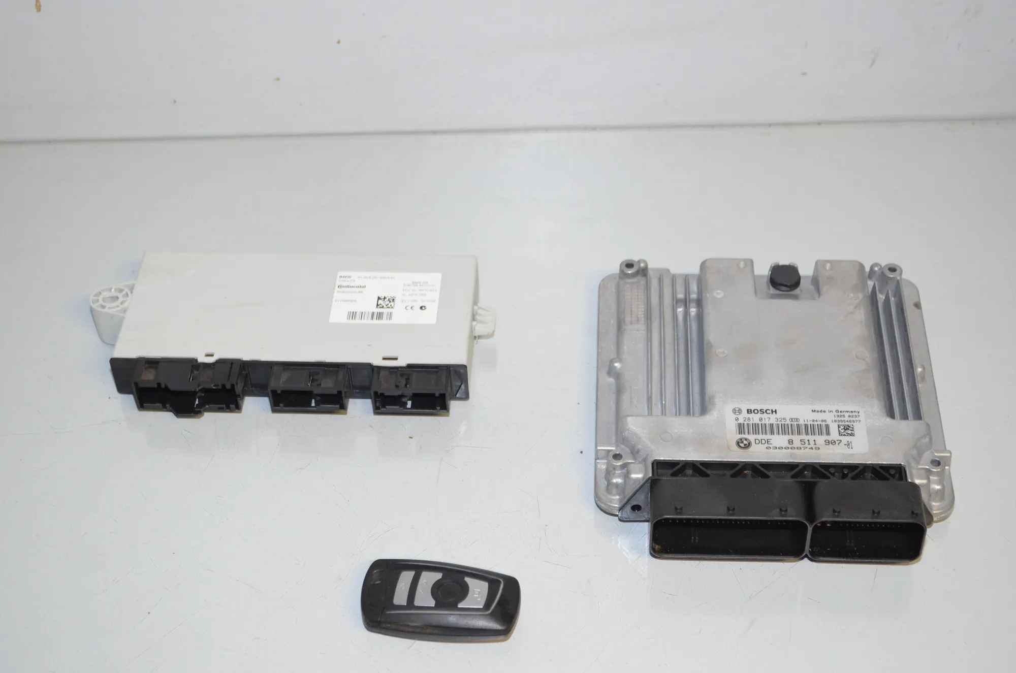 Engine Ignition ECU Set – OEM 8511907 · BMW 5 (F10) 530 d xDrive 2011