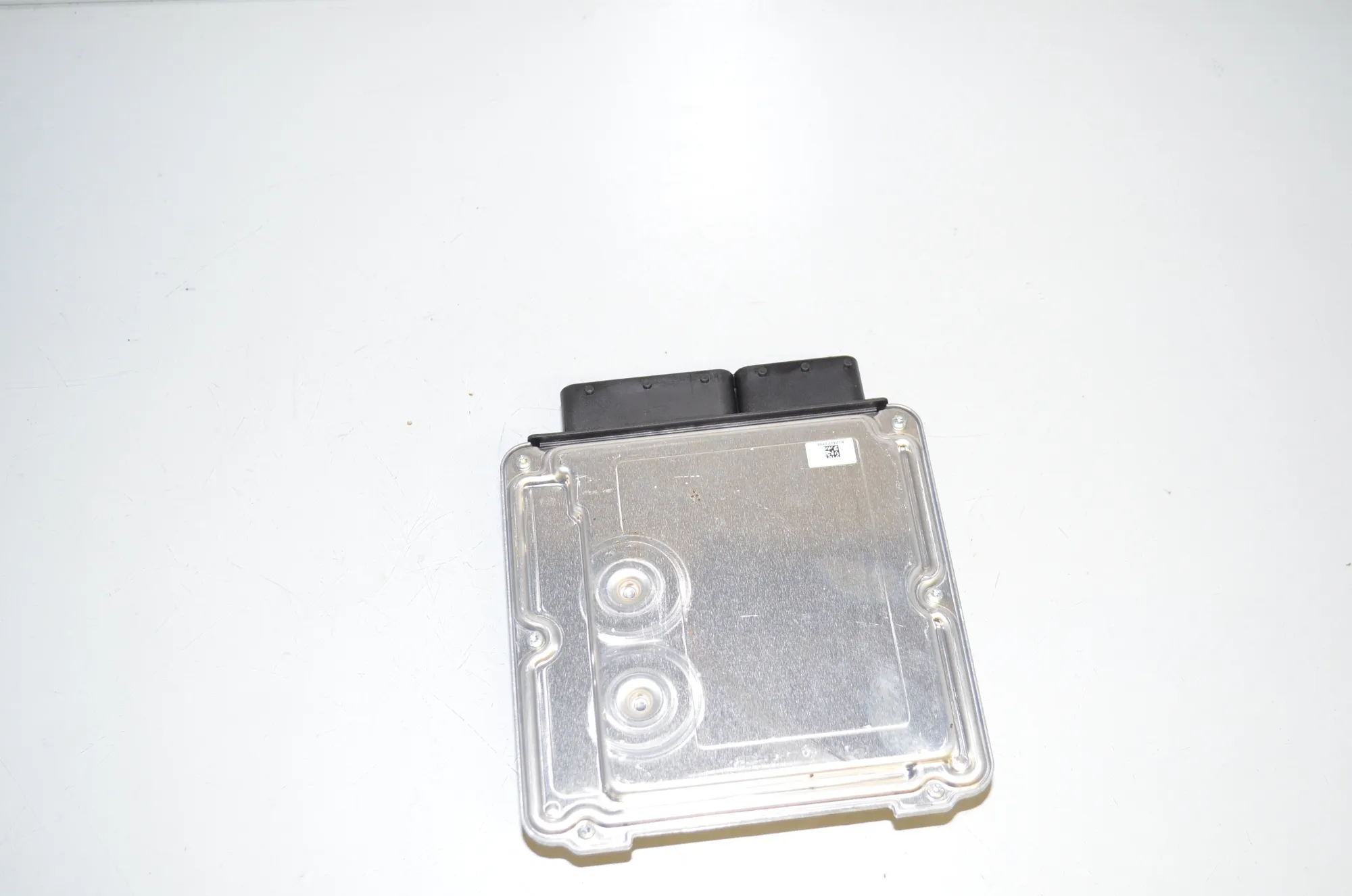 Engine Ignition ECU Set – OEM 8511907 · BMW 5 (F10) 530 d xDrive 2011 – 10