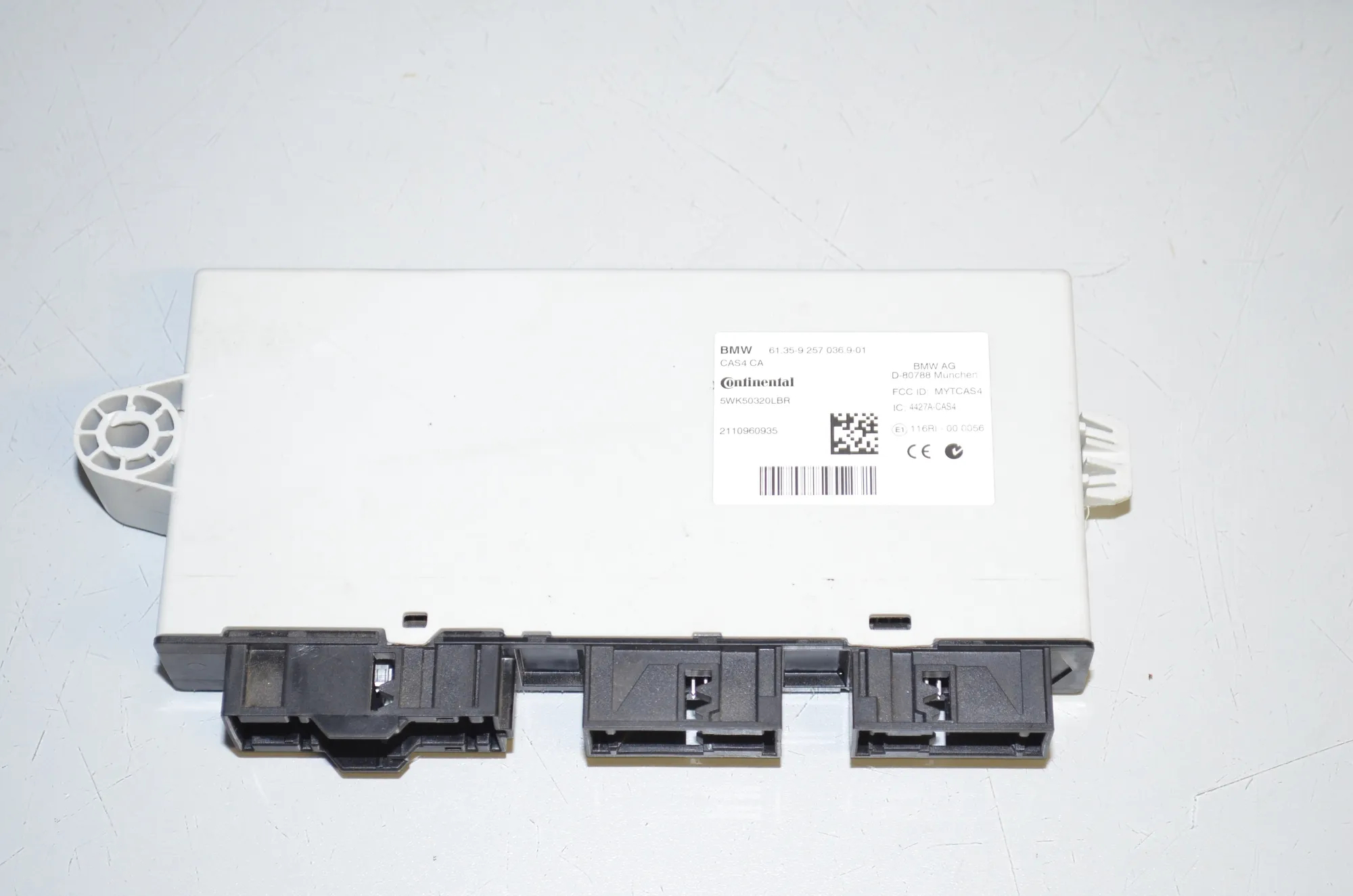 Engine Ignition ECU Set – OEM 8511907 · BMW 5 (F10) 530 d xDrive 2011 – 4