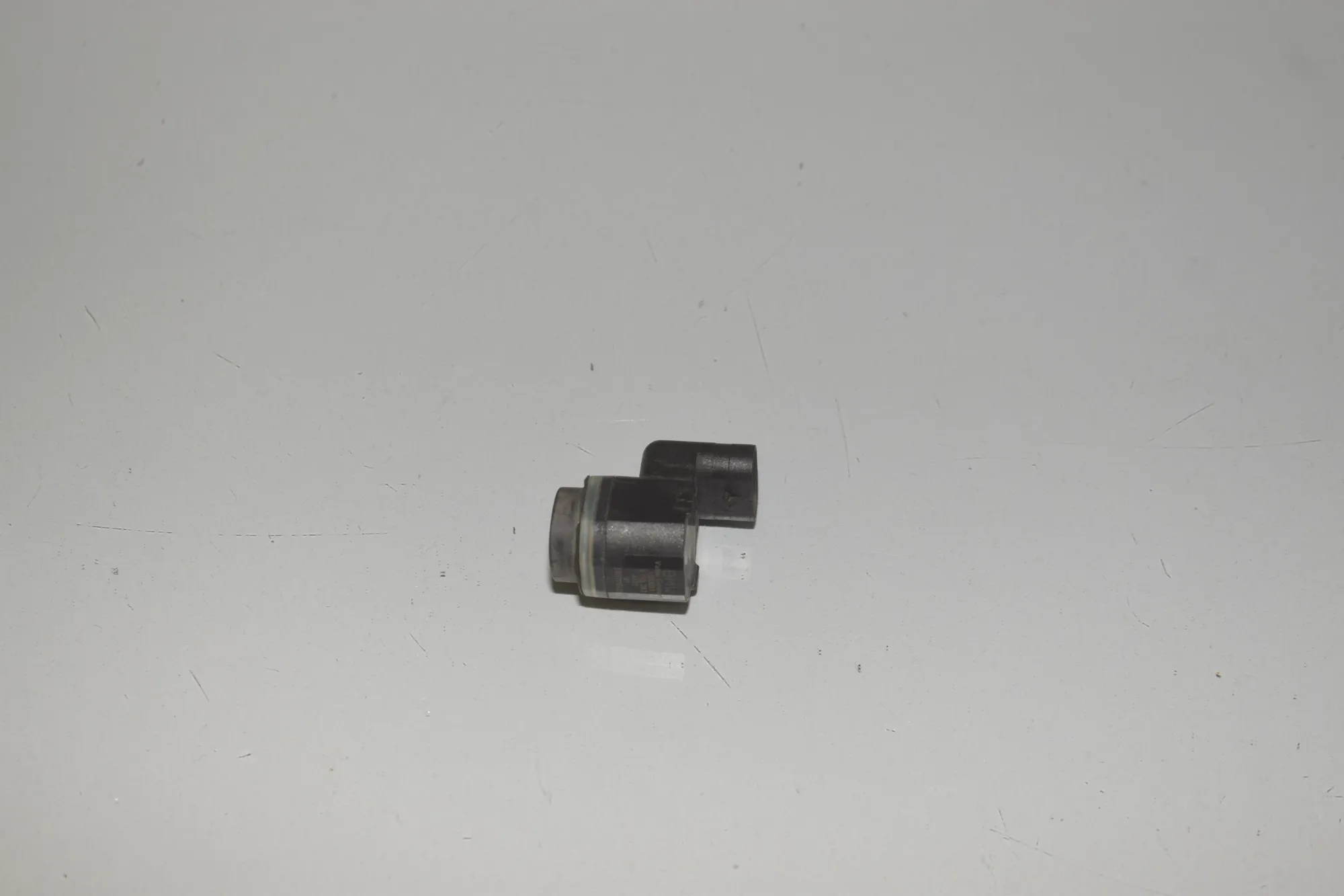 PDC Parking Sensor – OEM 9231283 · BMW 5 (F10) 530 d xDrive 2011 – 4