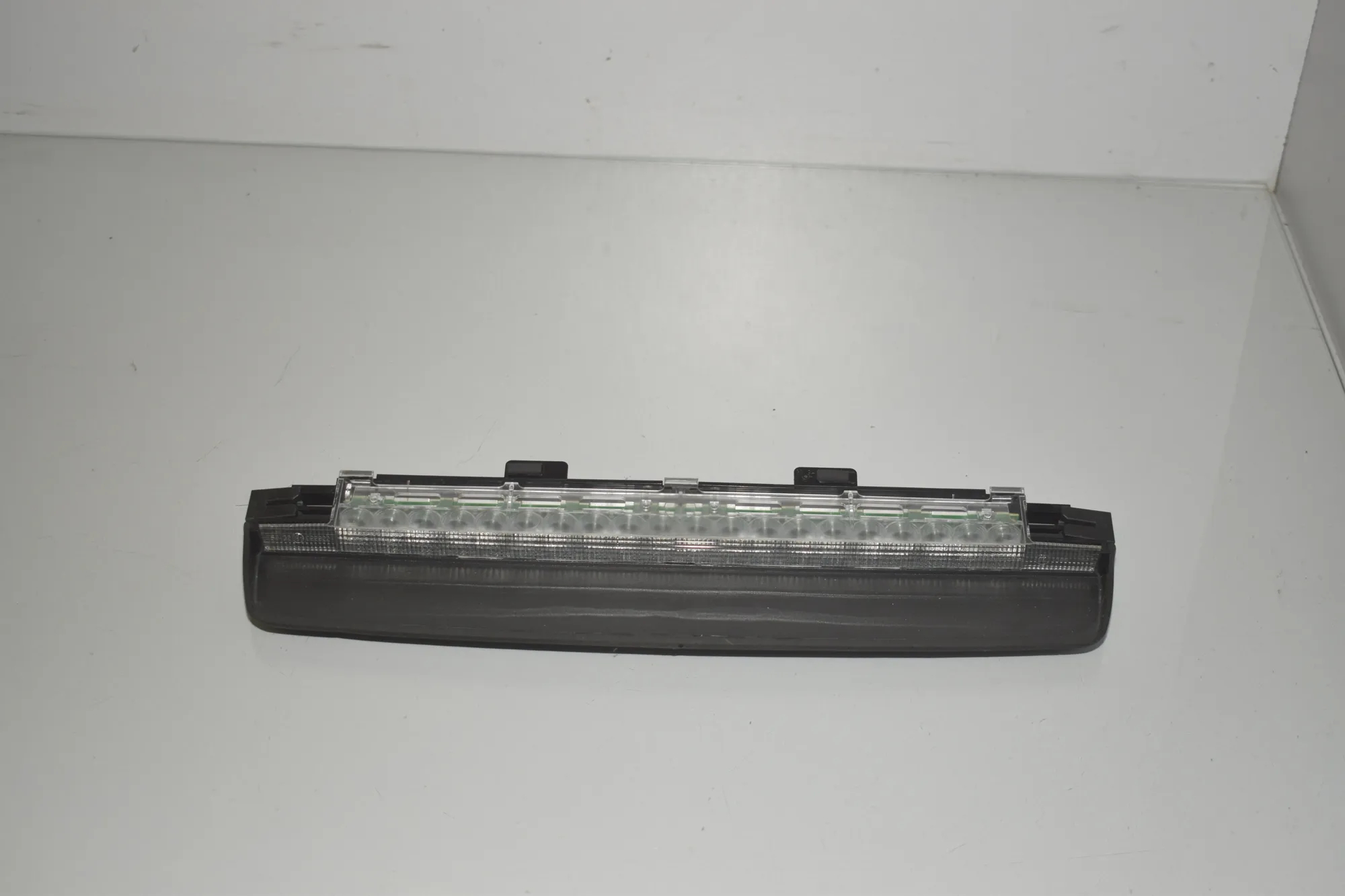 Rear Third Brake Stop Light – OEM 7230799 · BMW 5 (F10) 530 d xDrive 2011 – 3