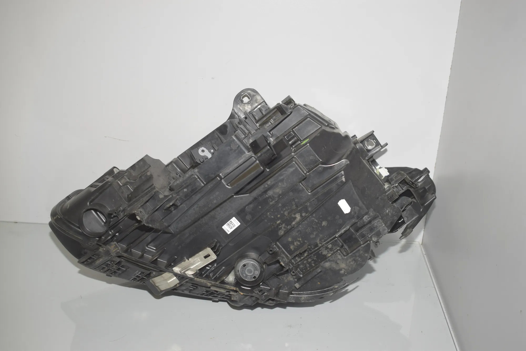 Front Right Headlight – OEM 5A1E056 · BMW 1 (F40) BMW 1 (F40) (F40) 118 d 2022 – 3