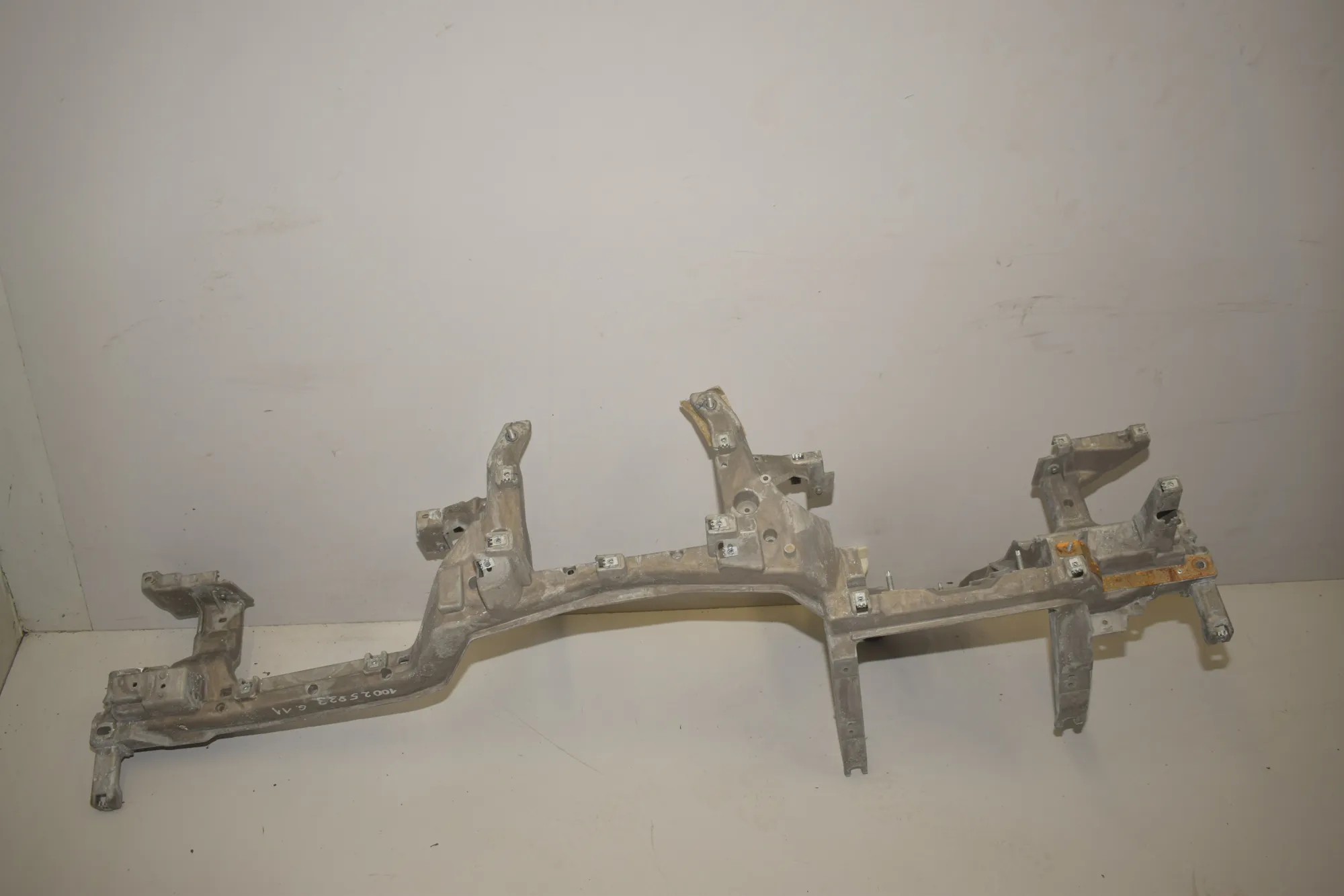 Dashboard Frame – OEM 9201699 · BMW X3 (F25) xDrive 20 d 2011