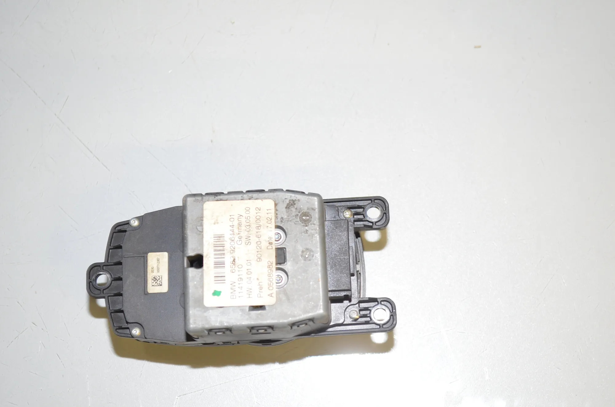Navigation System – OEM 9206444 · BMW 5 Touring (F11) 530 d 2011 – 3