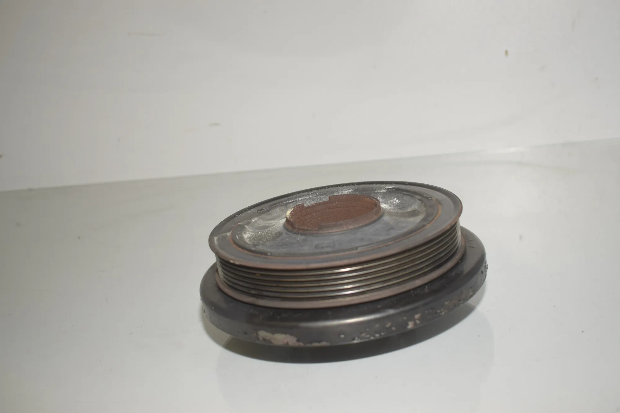 Crankshaft Pulley – OEM 8511321 · BMW 5 (F10) 530 d 2012 – 4
